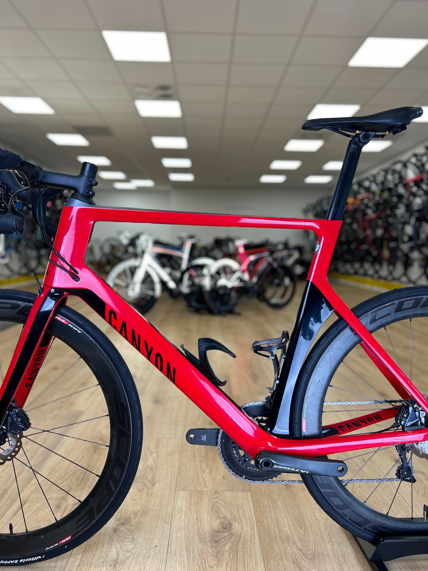 XXL Canyon Aeroad Ultegra Dosc Racing Bike
