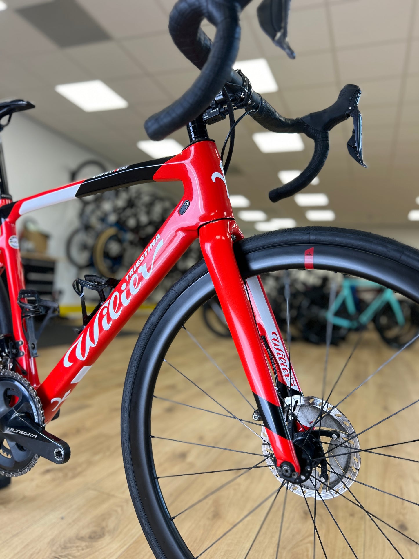 Wilier Cento1 Di2 Carbon Disc Racefiets