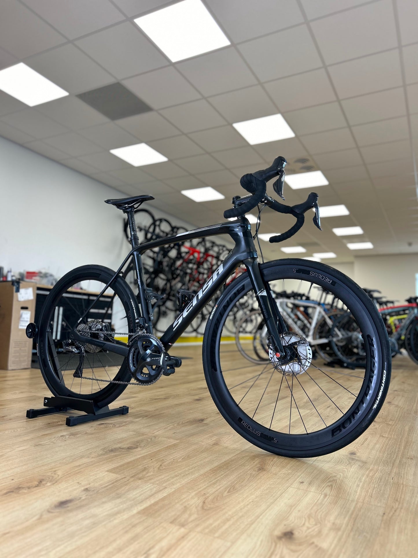 Sensa Giulia G3 Full Carbon Di2 Racefiets