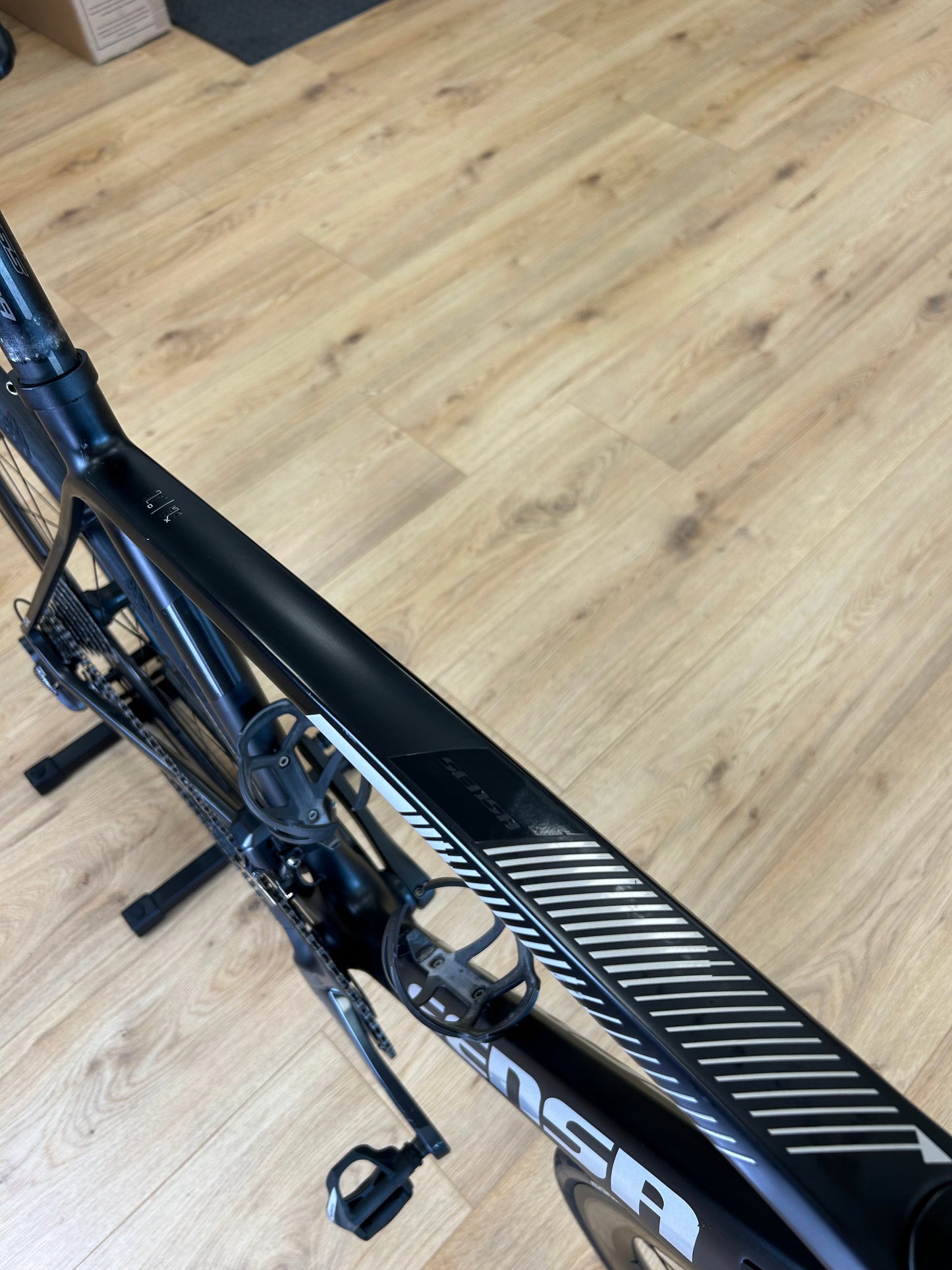 Sensa Giulia G3 Full Carbon Di2 Racefiets