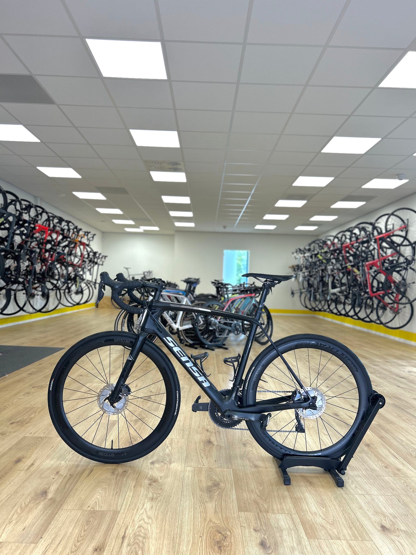 Sensa Giulia G3 Full Carbon Di2 Racefiets