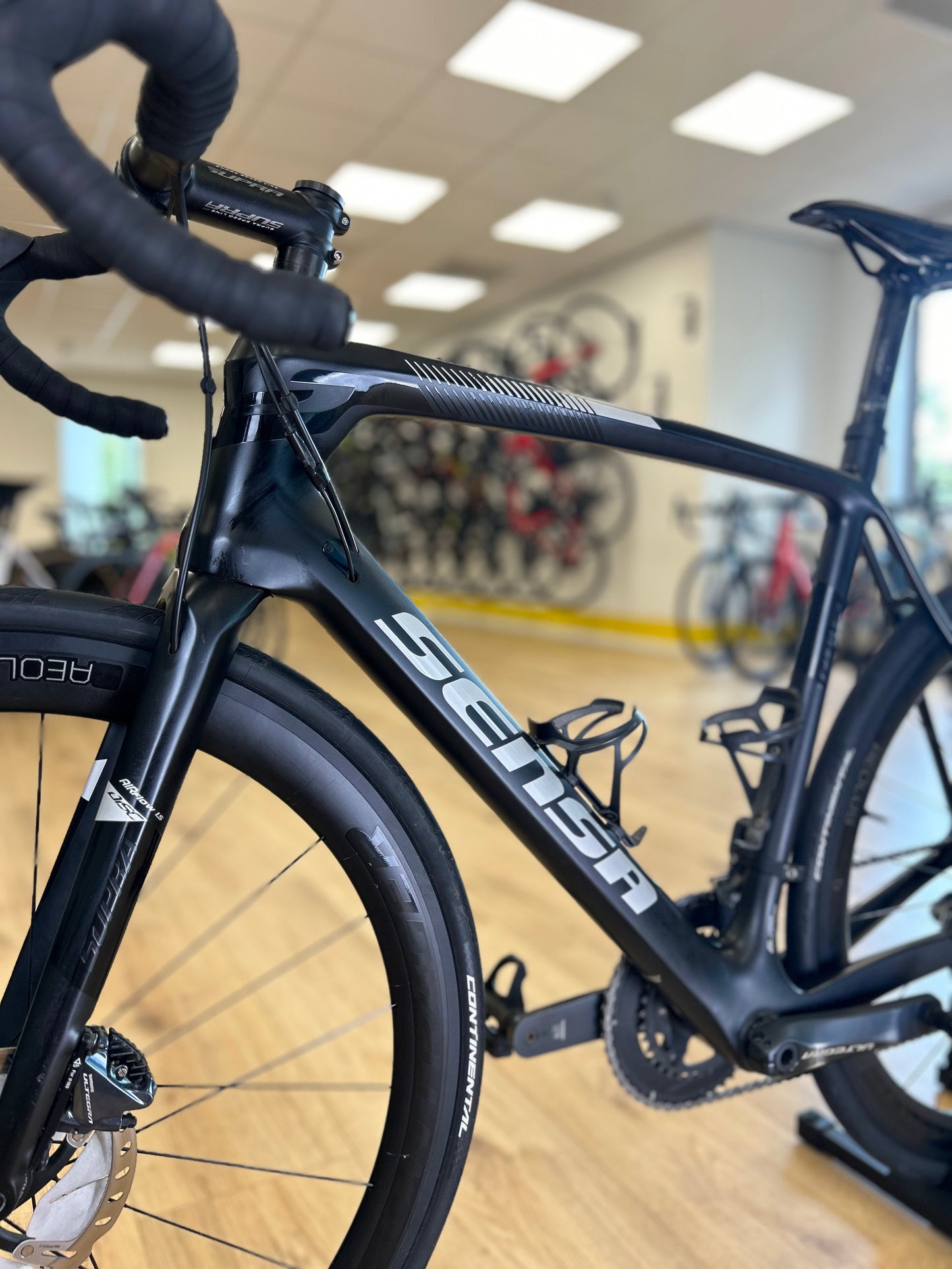 Sensa Giulia G3 Full Carbon Di2 Racefiets