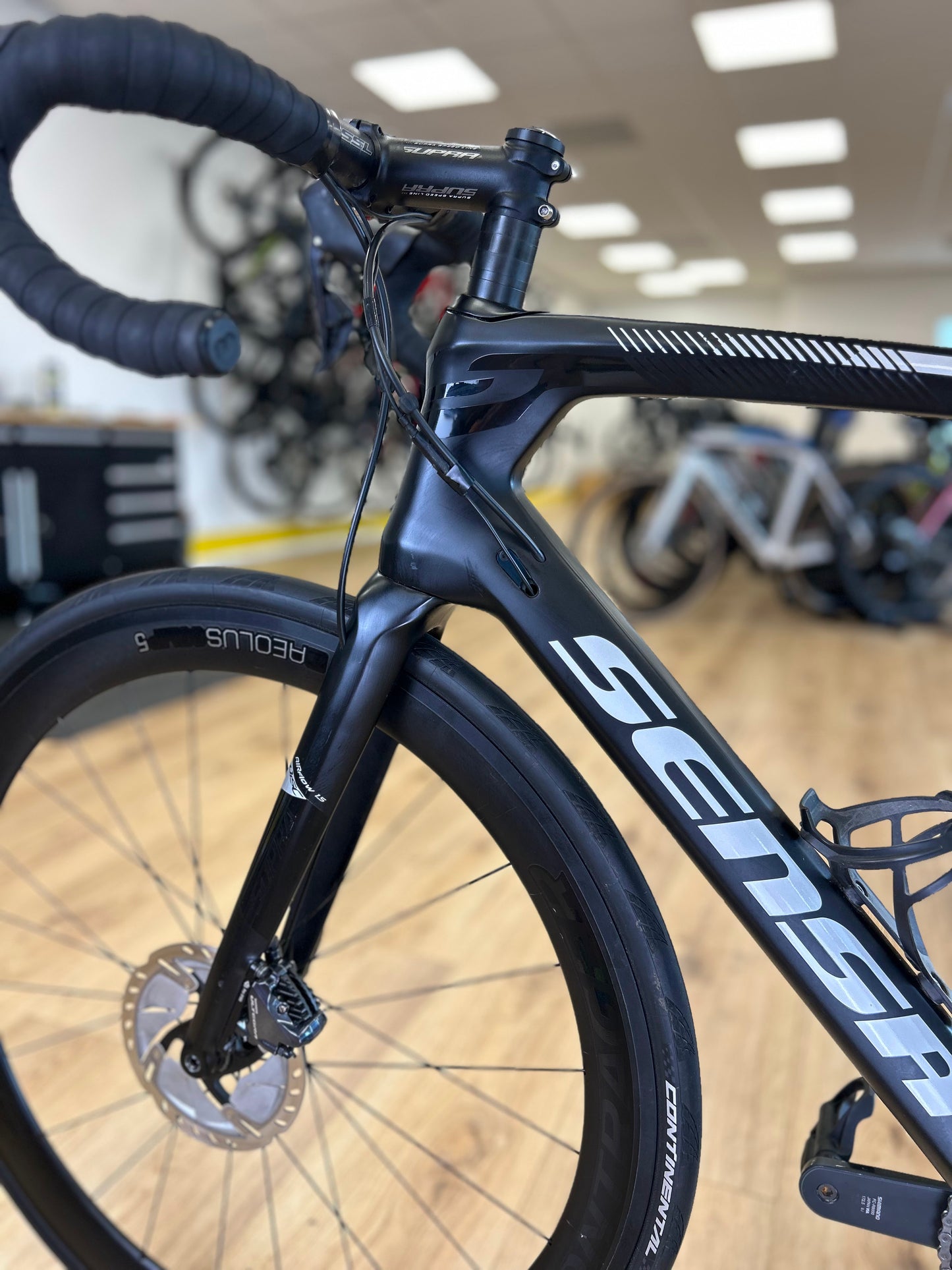 Sensa Giulia G3 Full Carbon Di2 Racefiets