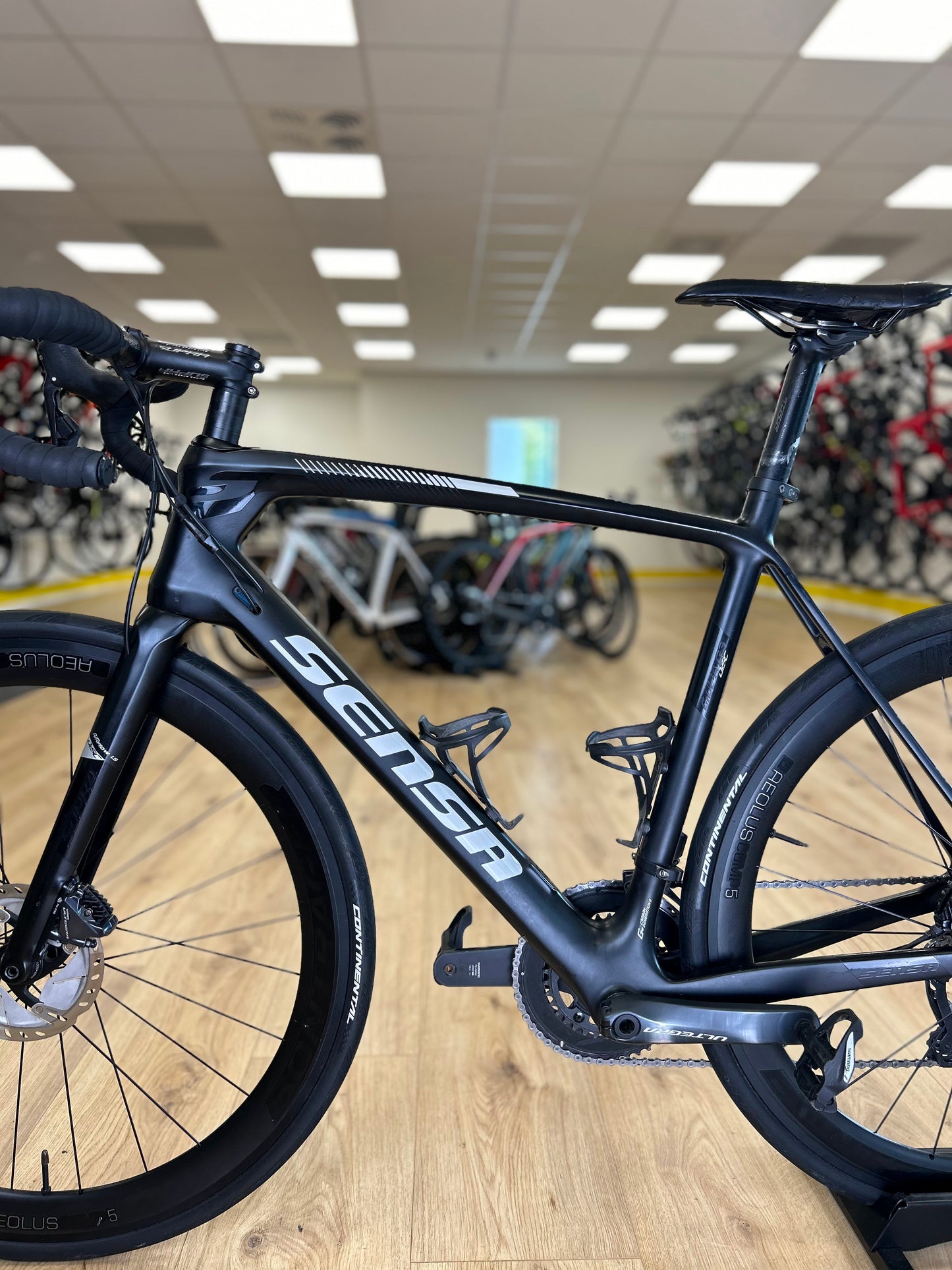 Sensa Giulia G3 Full Carbon Di2 Racefiets