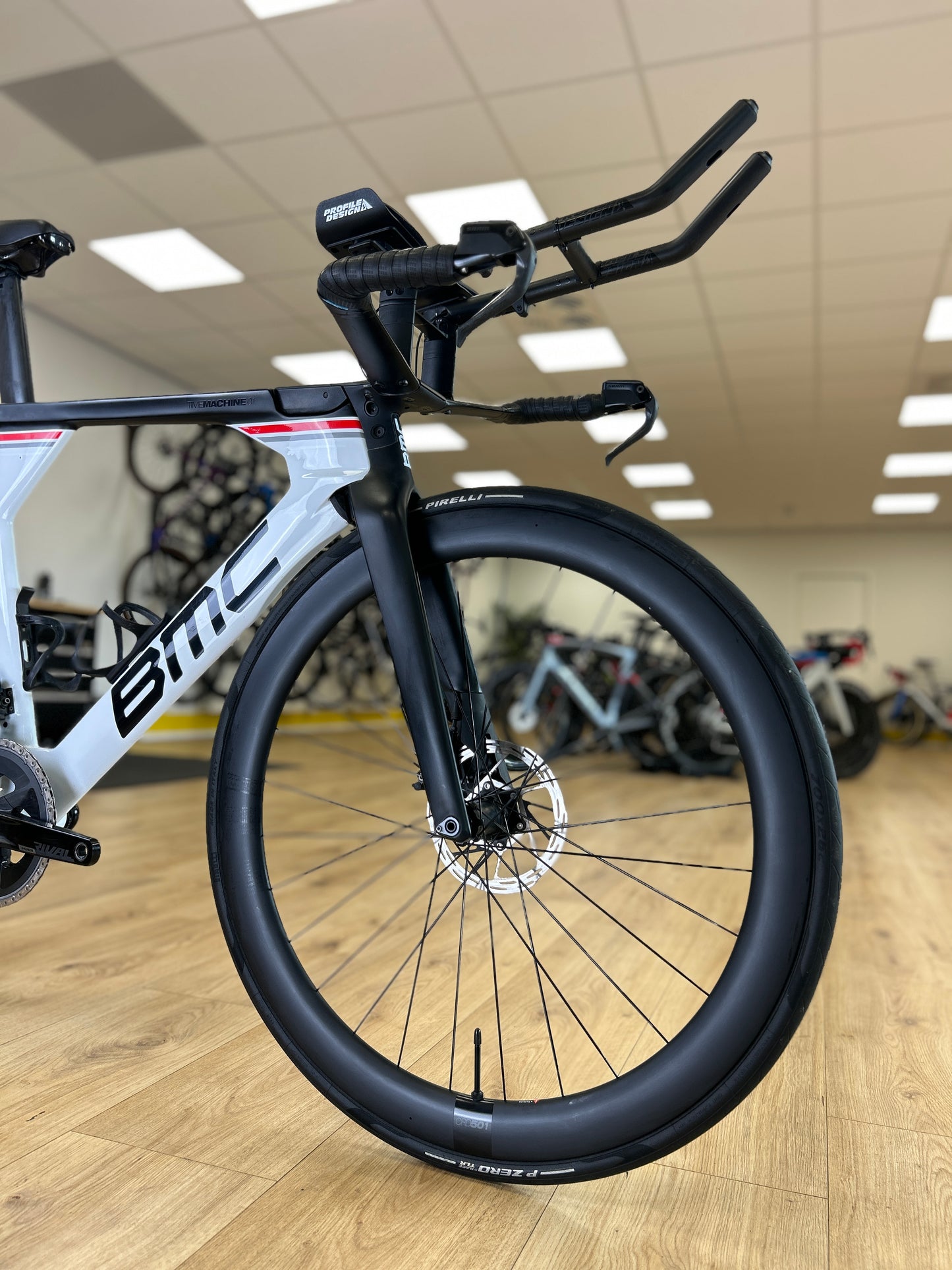 BMC Timemachine 01 Disc Two Carbon Racefiets