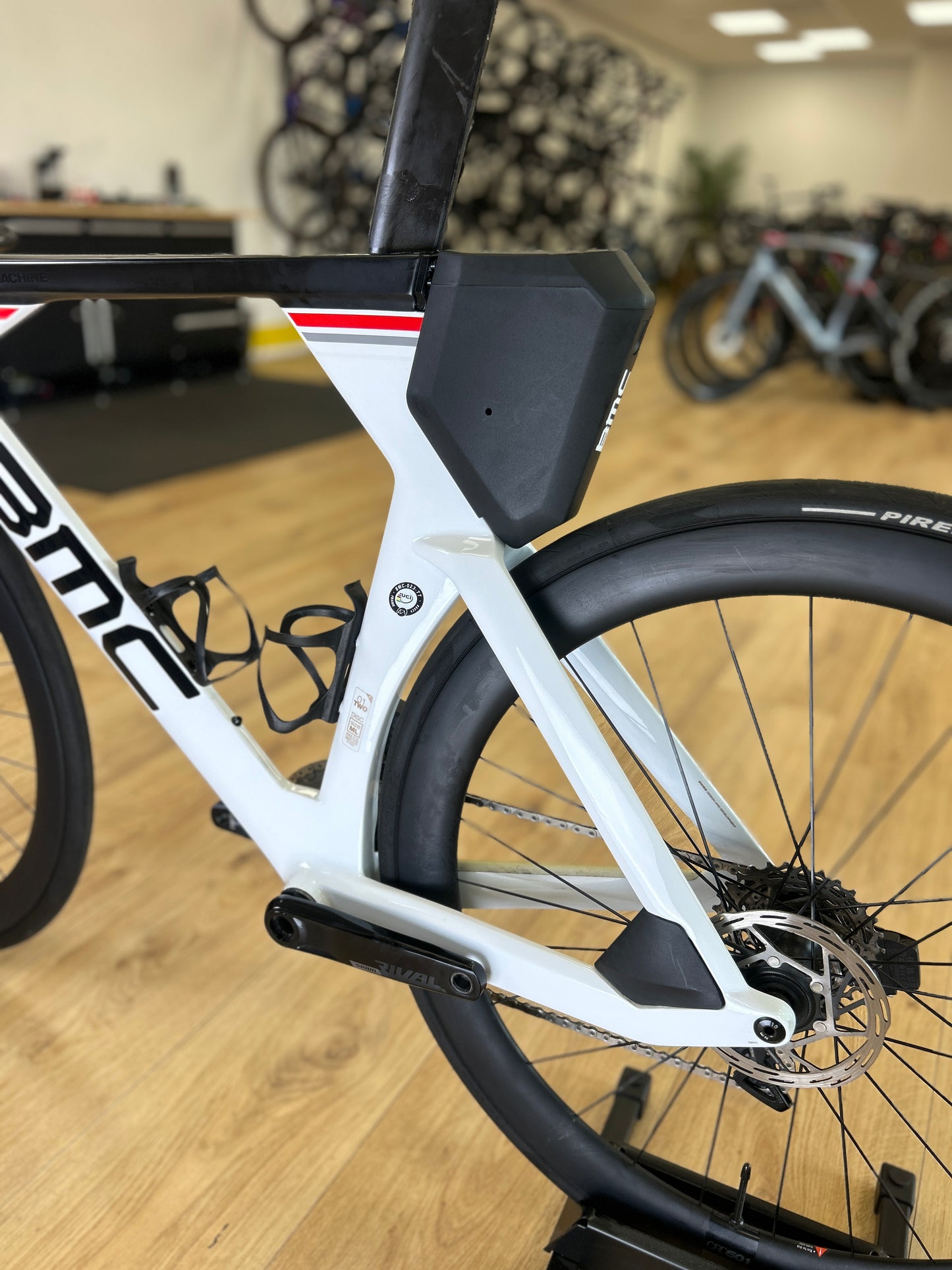 BMC Timemachine 01 Disc Two Carbon Racefiets