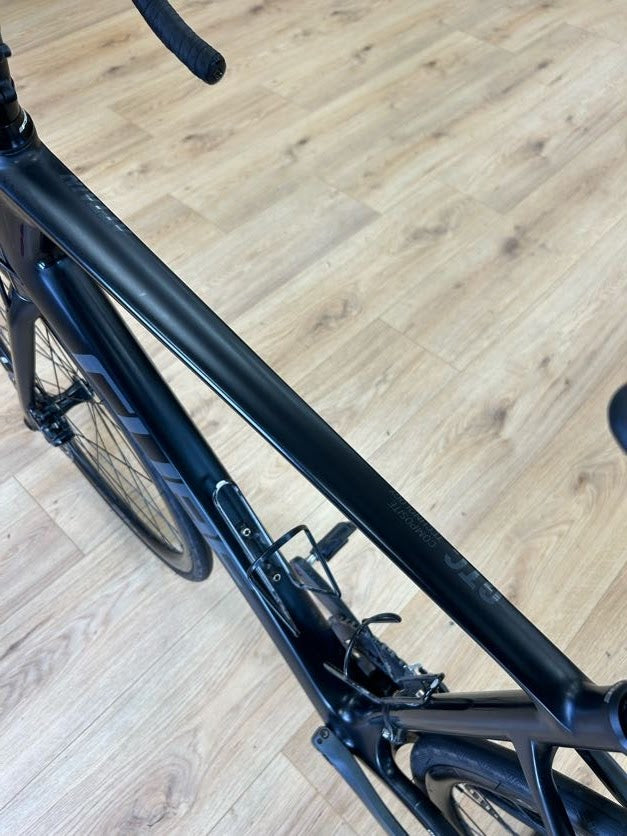 Cube Attain GTC Carbon Disc Racefiets