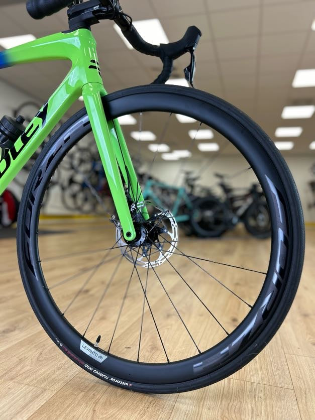 20km Ridley Fenix Slic AXS Full Carbon Disc Road Bike