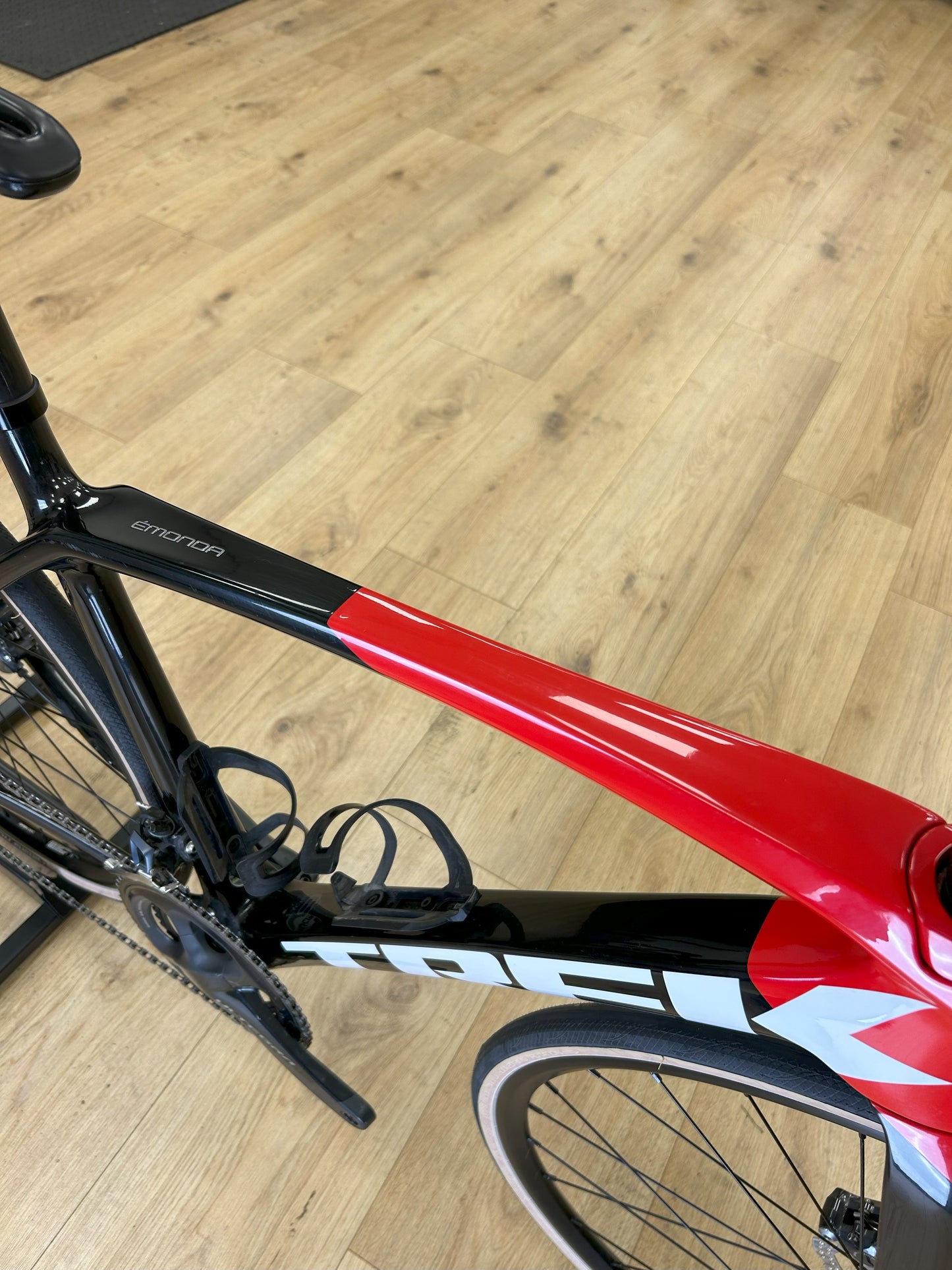 Trek Emonda Sl6 Carbon Disc Racefiets