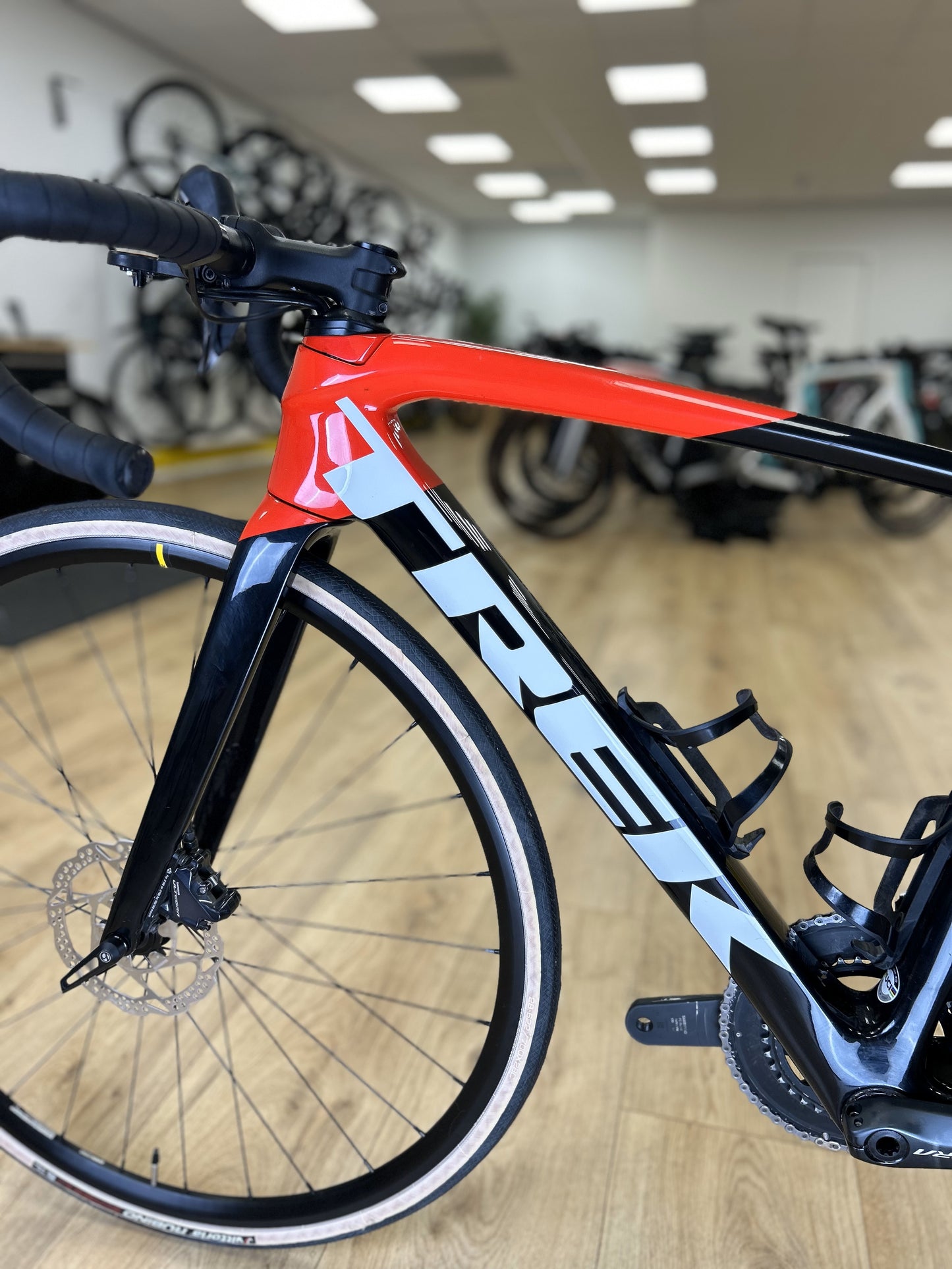 Trek Emonda Sl6 Carbon Disc Racefiets