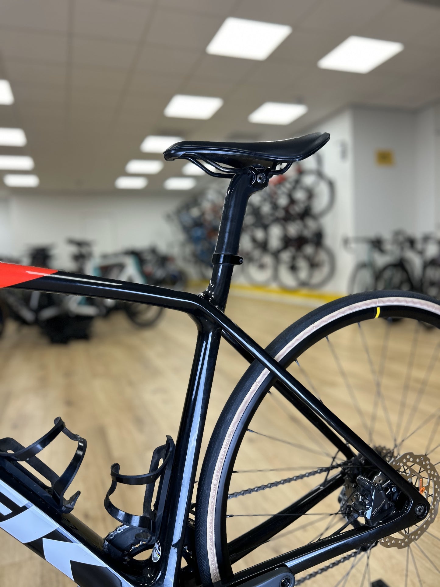 Trek Emonda Sl6 Carbon Disc Racefiets