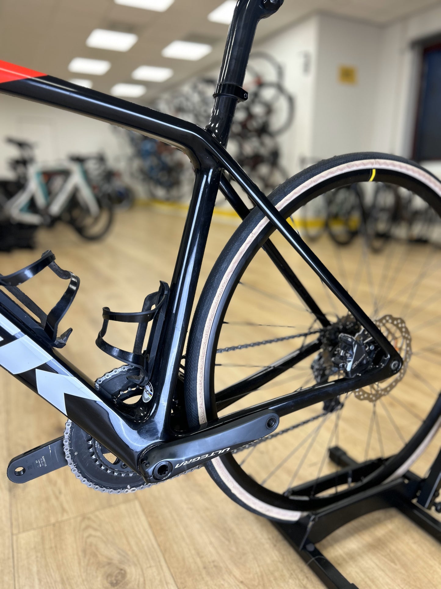 Trek Emonda Sl6 Carbon Disc Racefiets