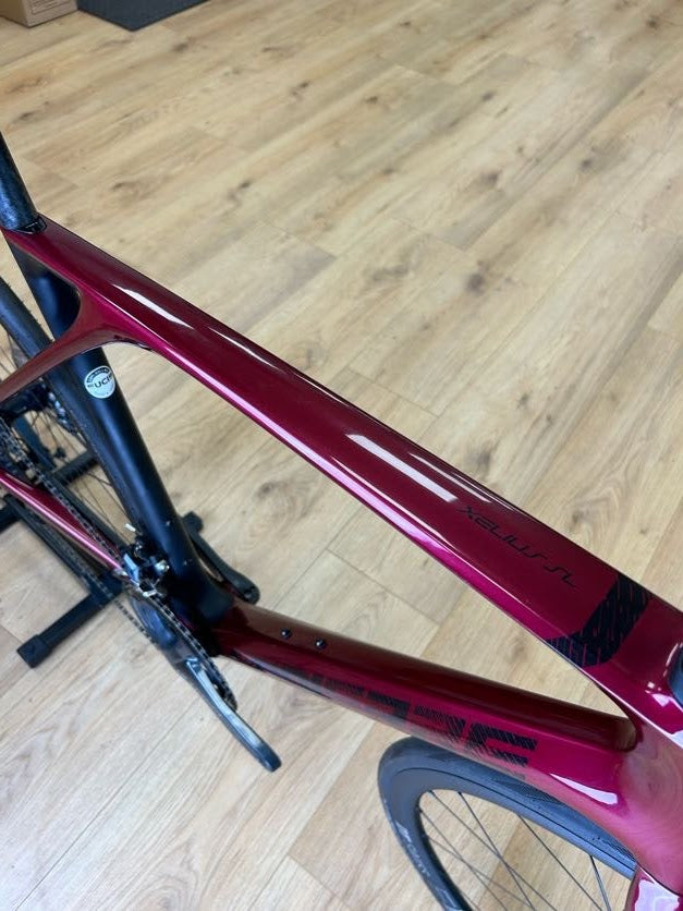 SHOWROOM MODEL Lapierre Xelius SL Racing Bike