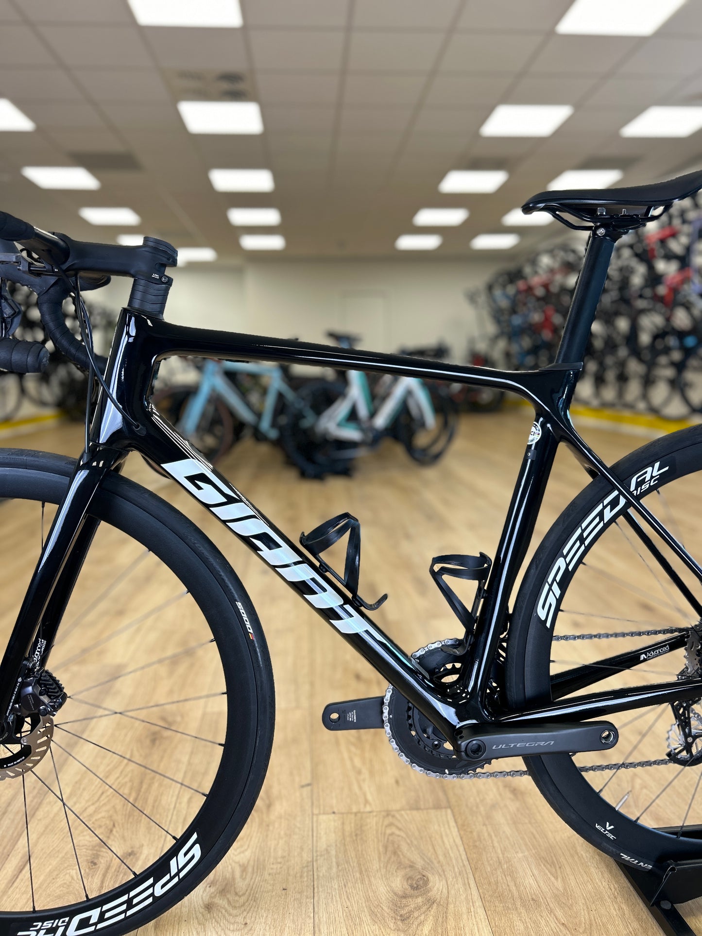 Giant TCR Di2 Carbon Disc Racefiets