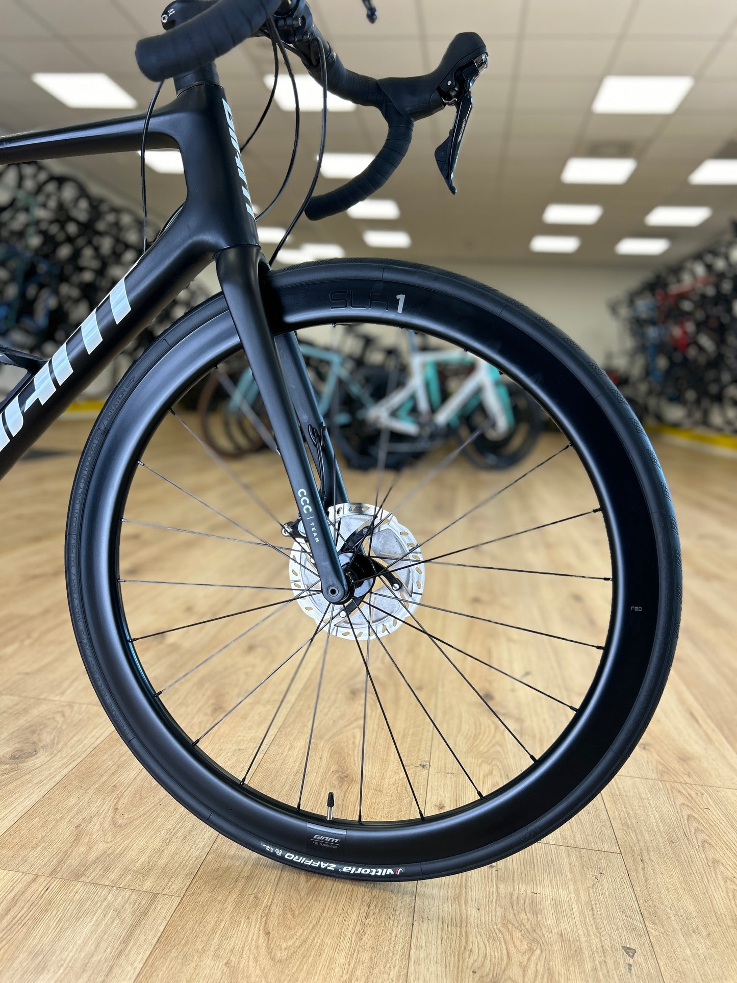 Giant TCR CCC Team PM Carbon Disc Racefiets