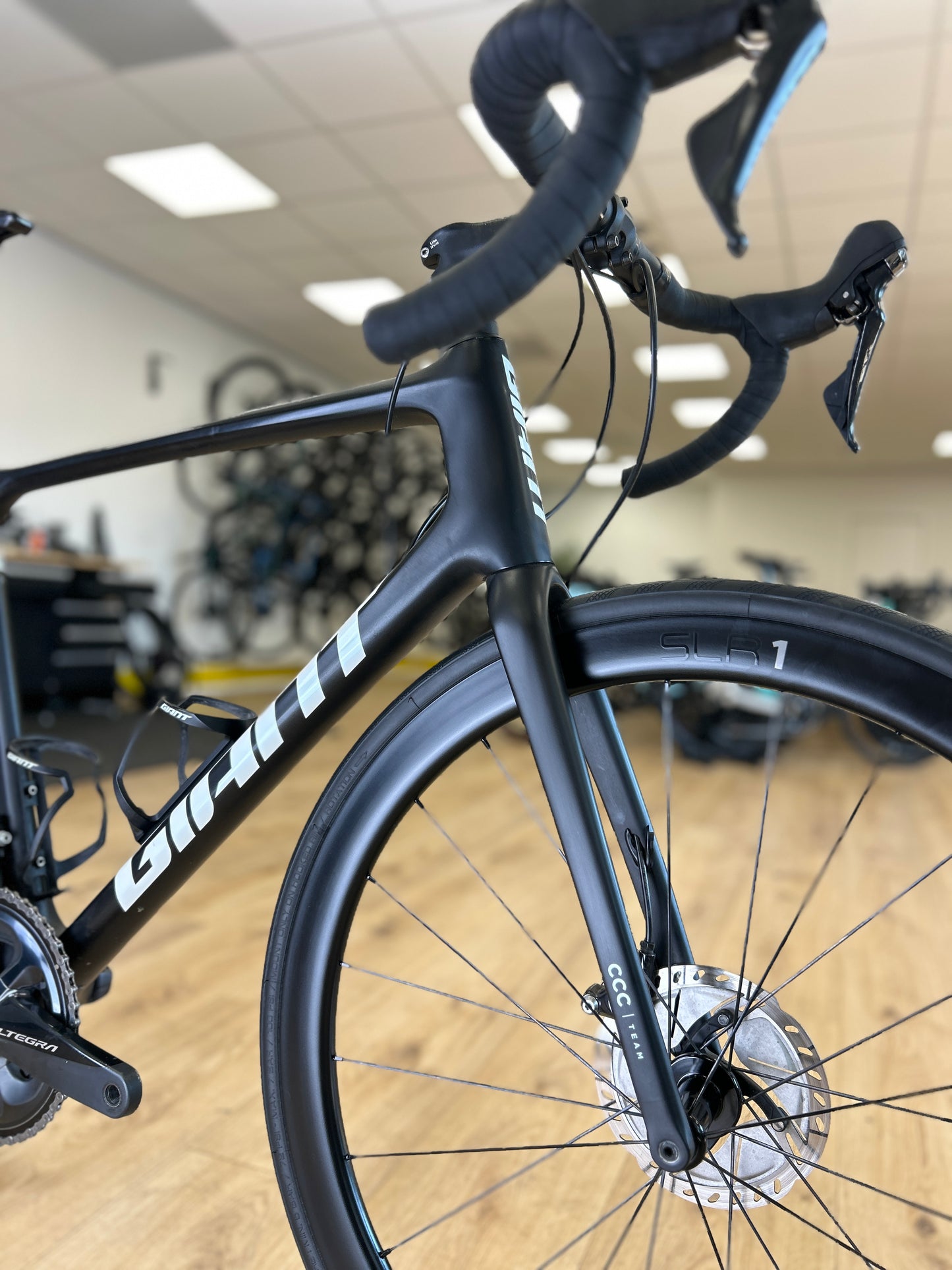 Giant TCR CCC Team PM Carbon Disc Racefiets