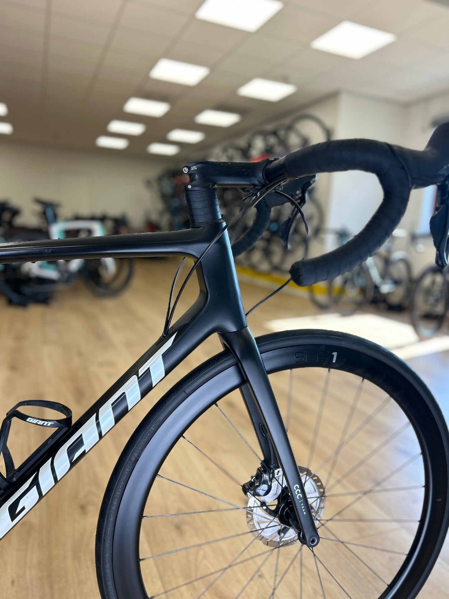 Giant TCR CCC Team PM Carbon Disc Racefiets