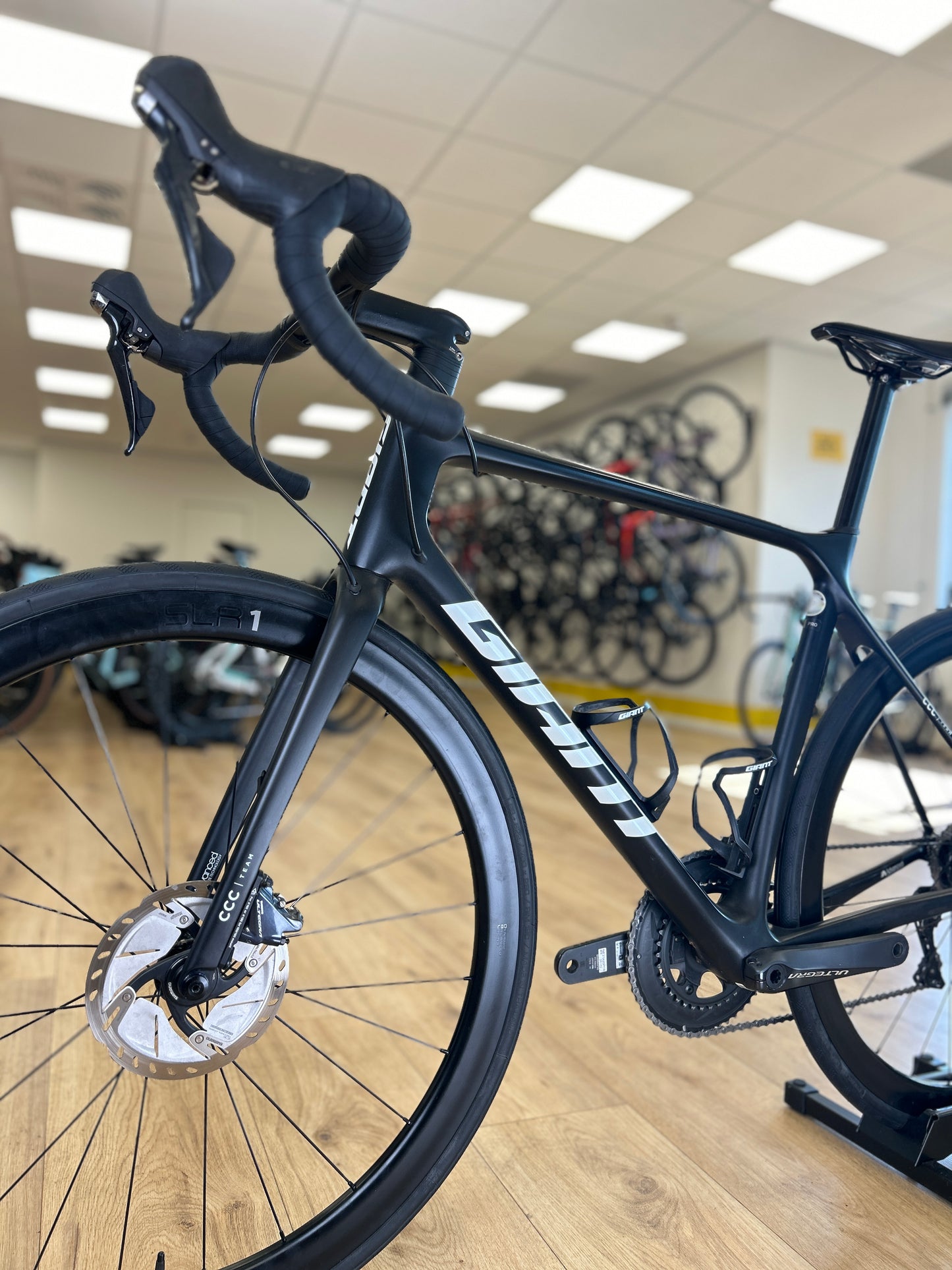 Giant TCR CCC Team PM Carbon Disc Racefiets