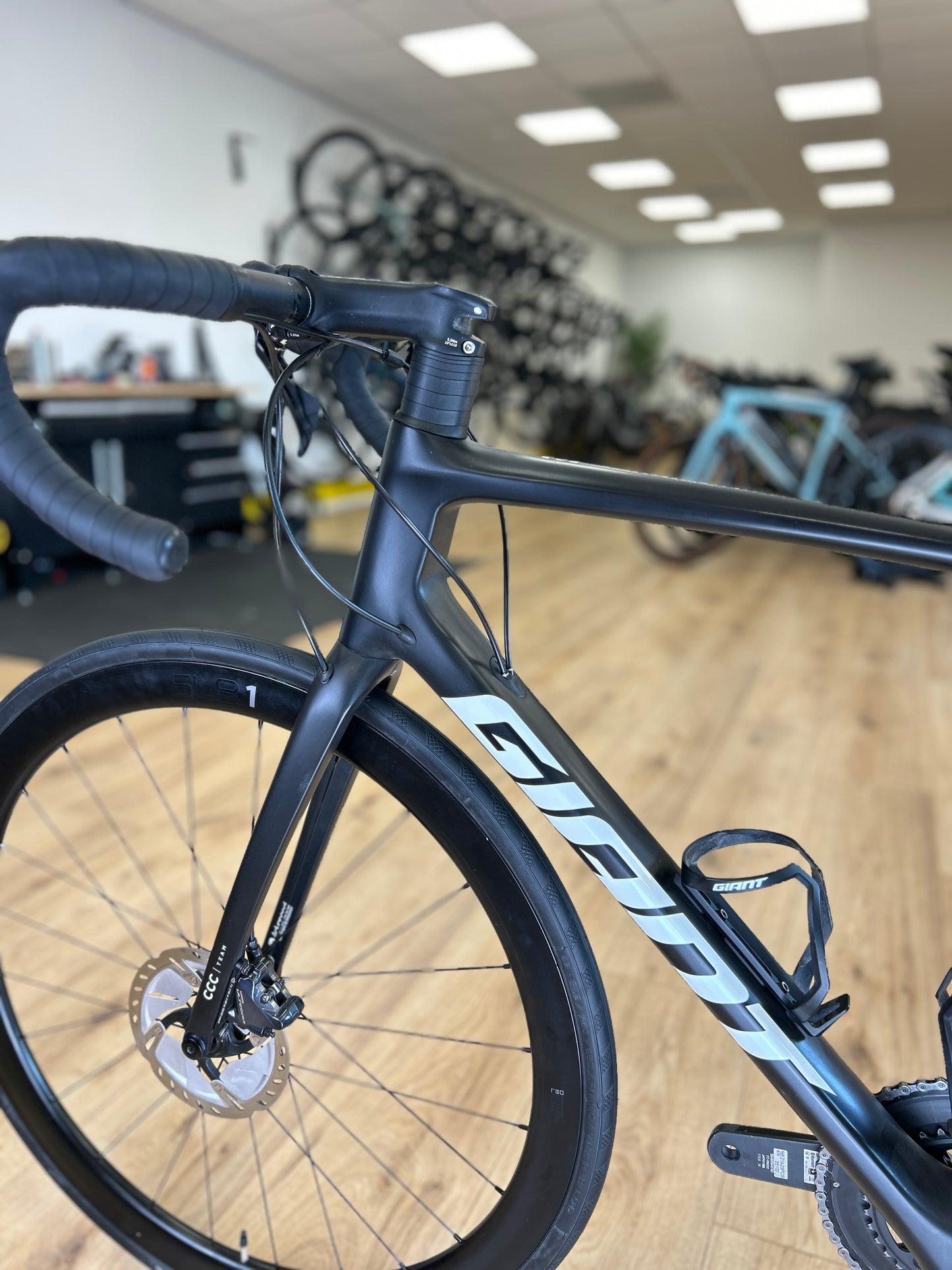 Giant TCR CCC Team PM Carbon Disc Racefiets