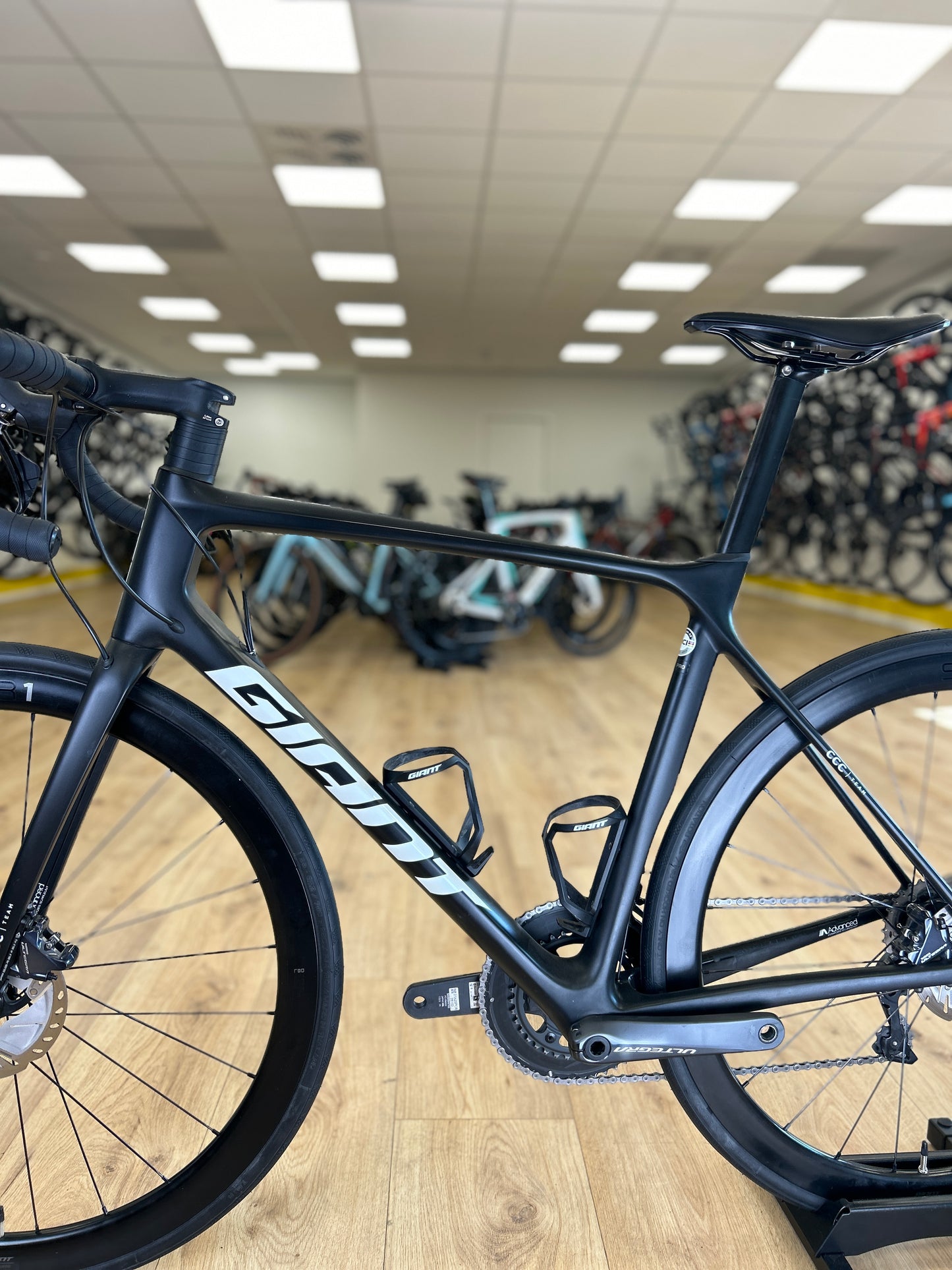 Giant TCR CCC Team PM Carbon Disc Racefiets