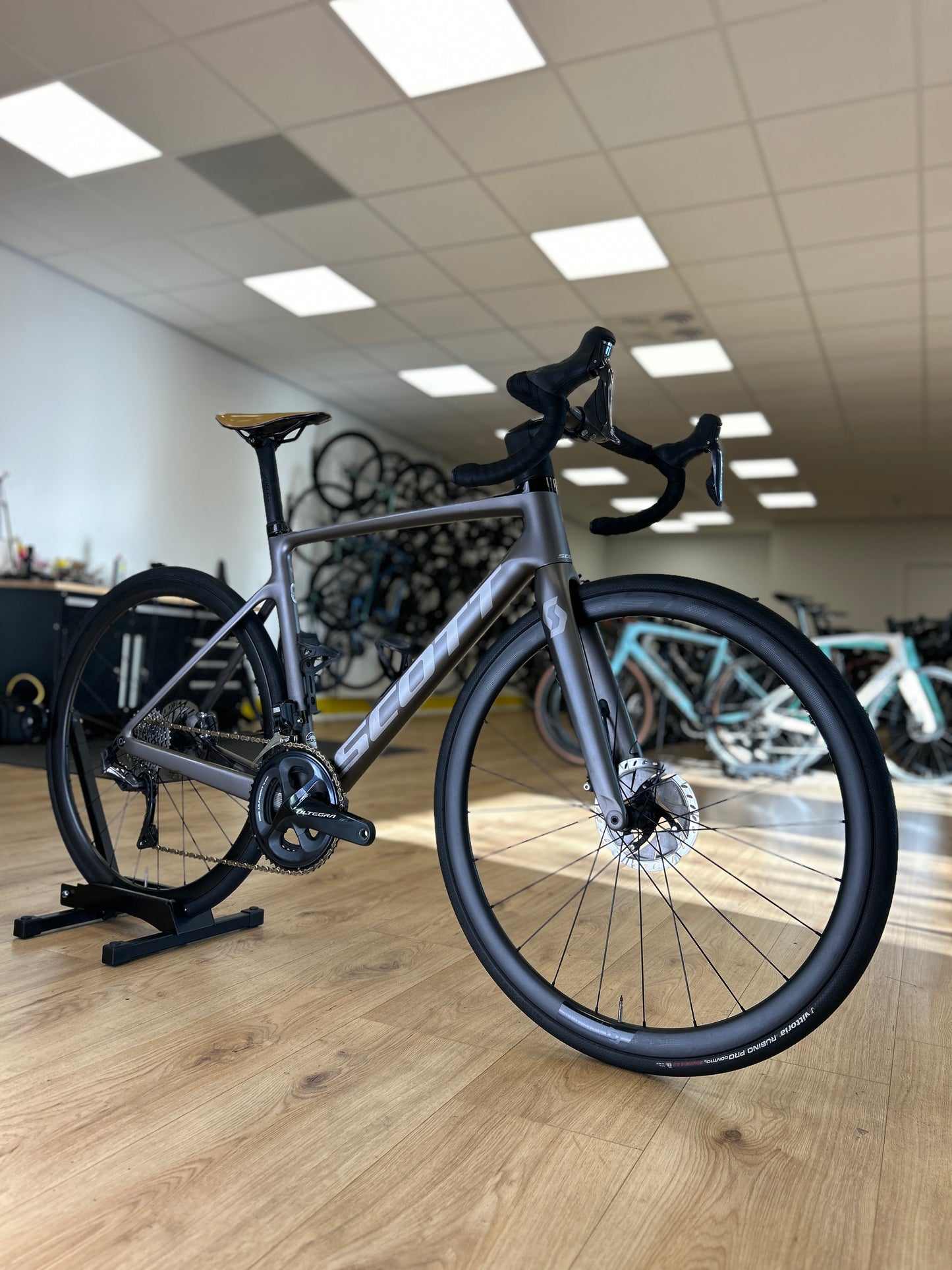 Scott Addict RC15 Di2 Carbon Disc Racefiets