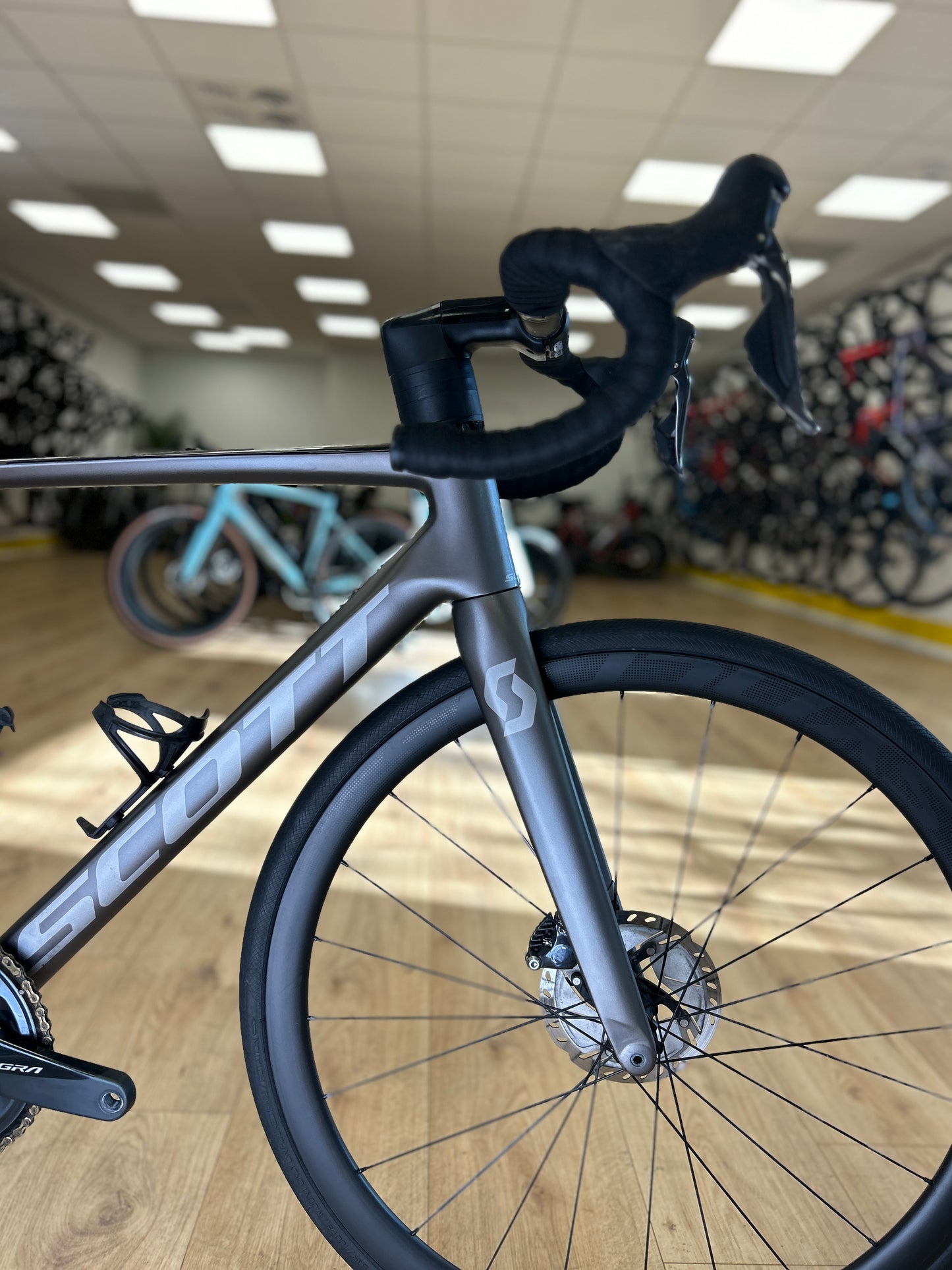 Scott Addict RC15 Di2 Carbon Disc Racefiets