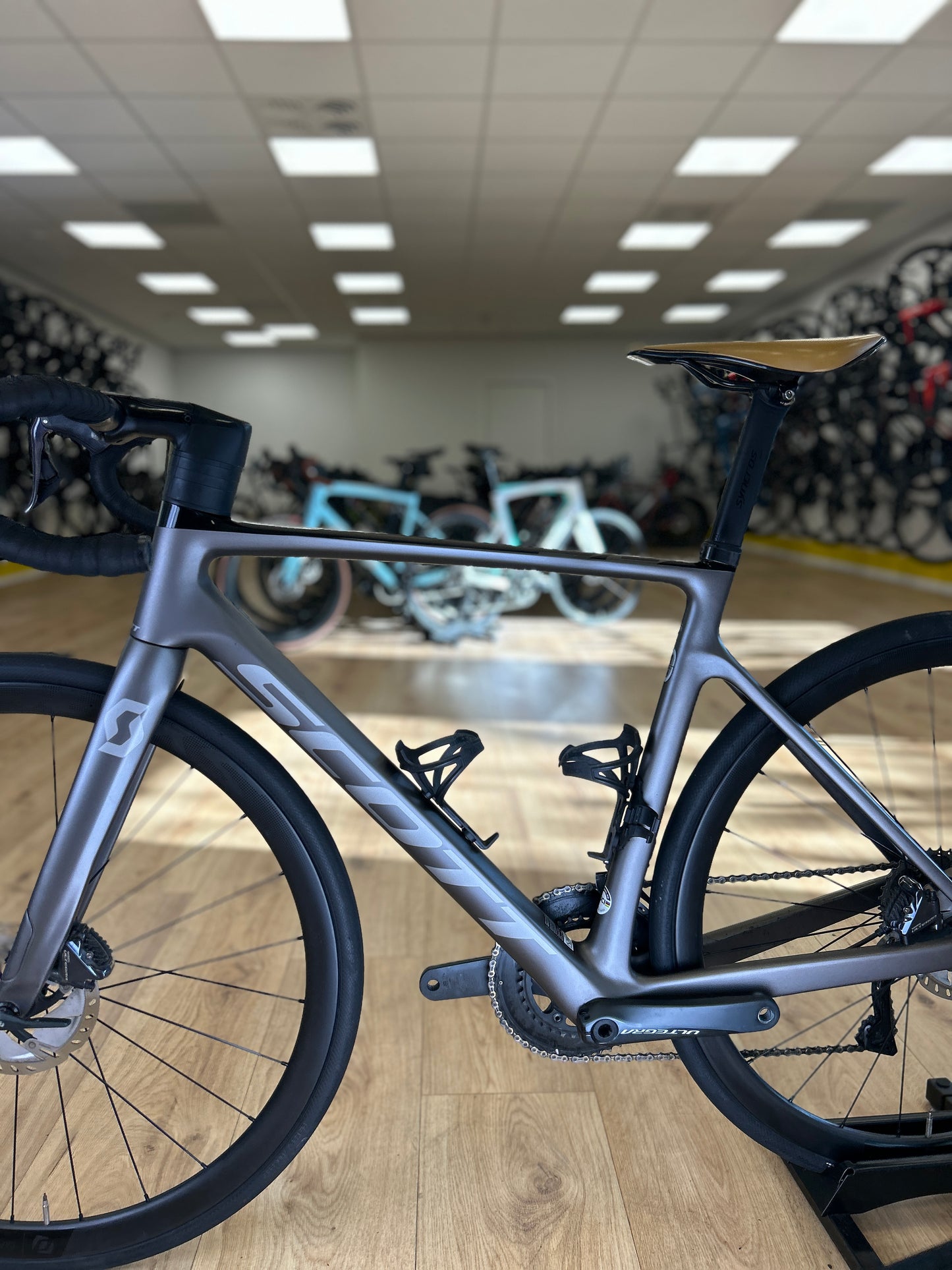 Scott Addict RC15 Di2 Carbon Disc Racefiets