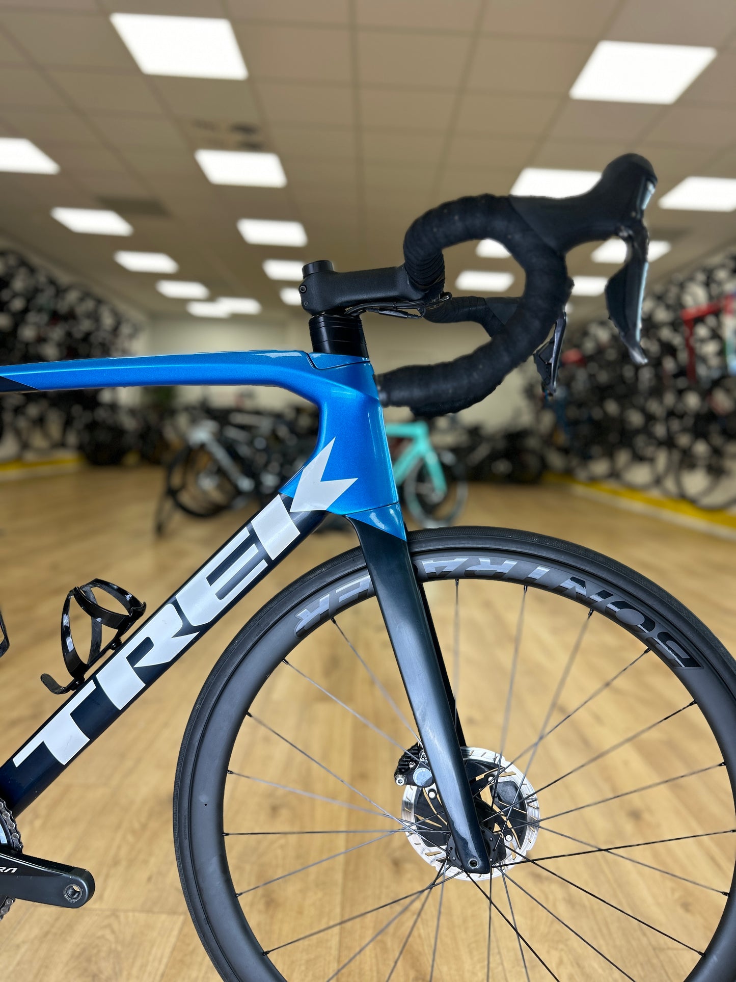Trek Emonda SLR Di2 Carbon Racefiets