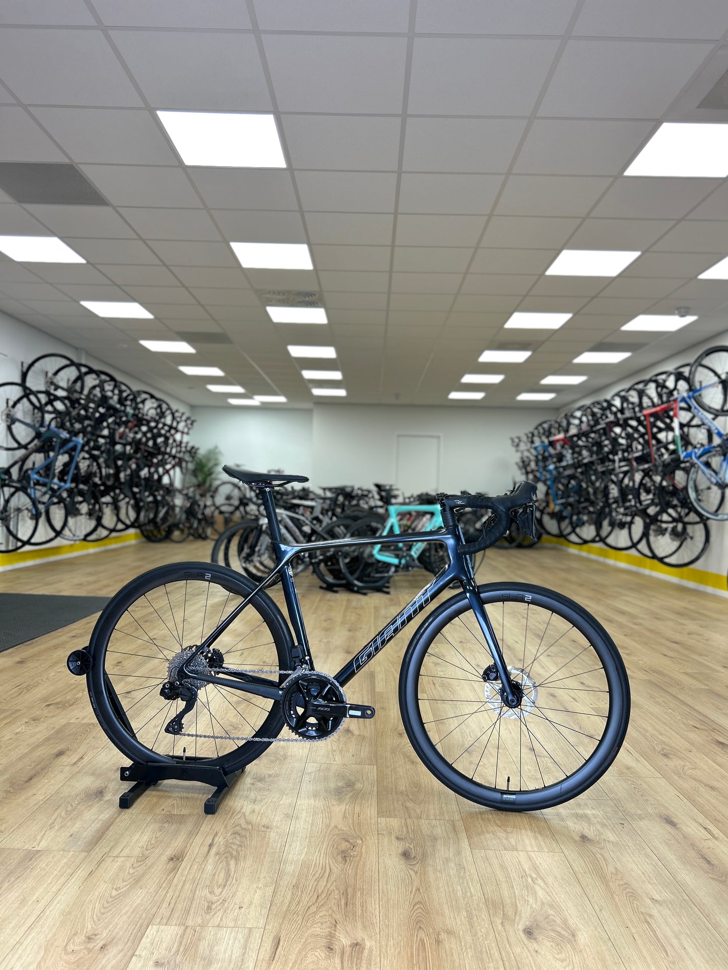 Giant TCR Advanced Pro DI2 Carbon Disc Racefiets