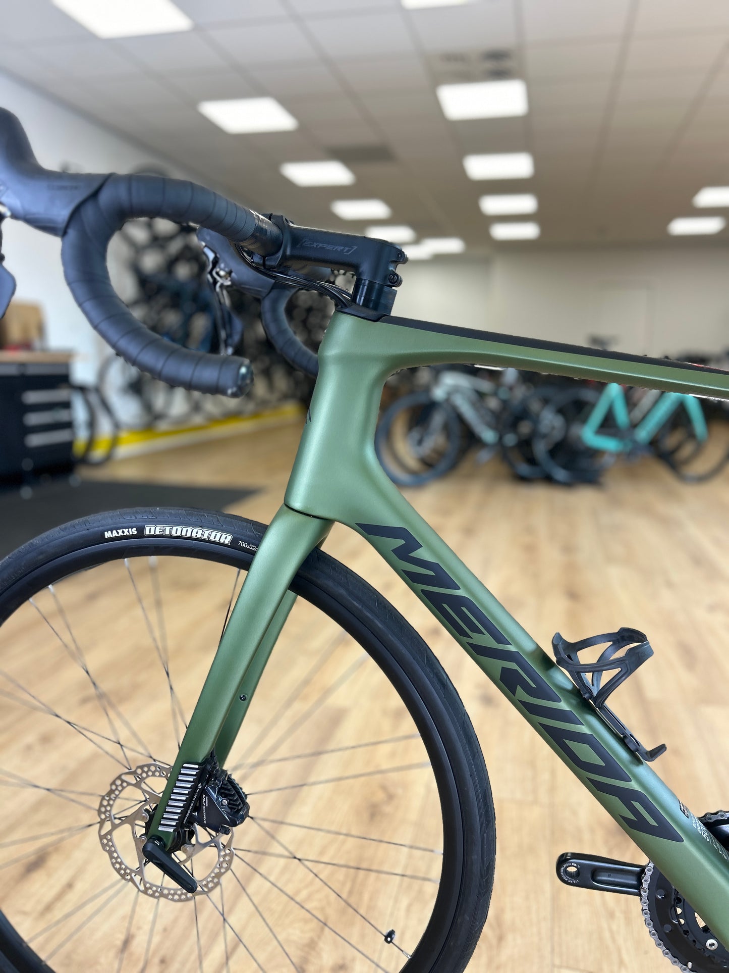 Merida Scultura Endurance 5000 Carbon Disc Racefiets
