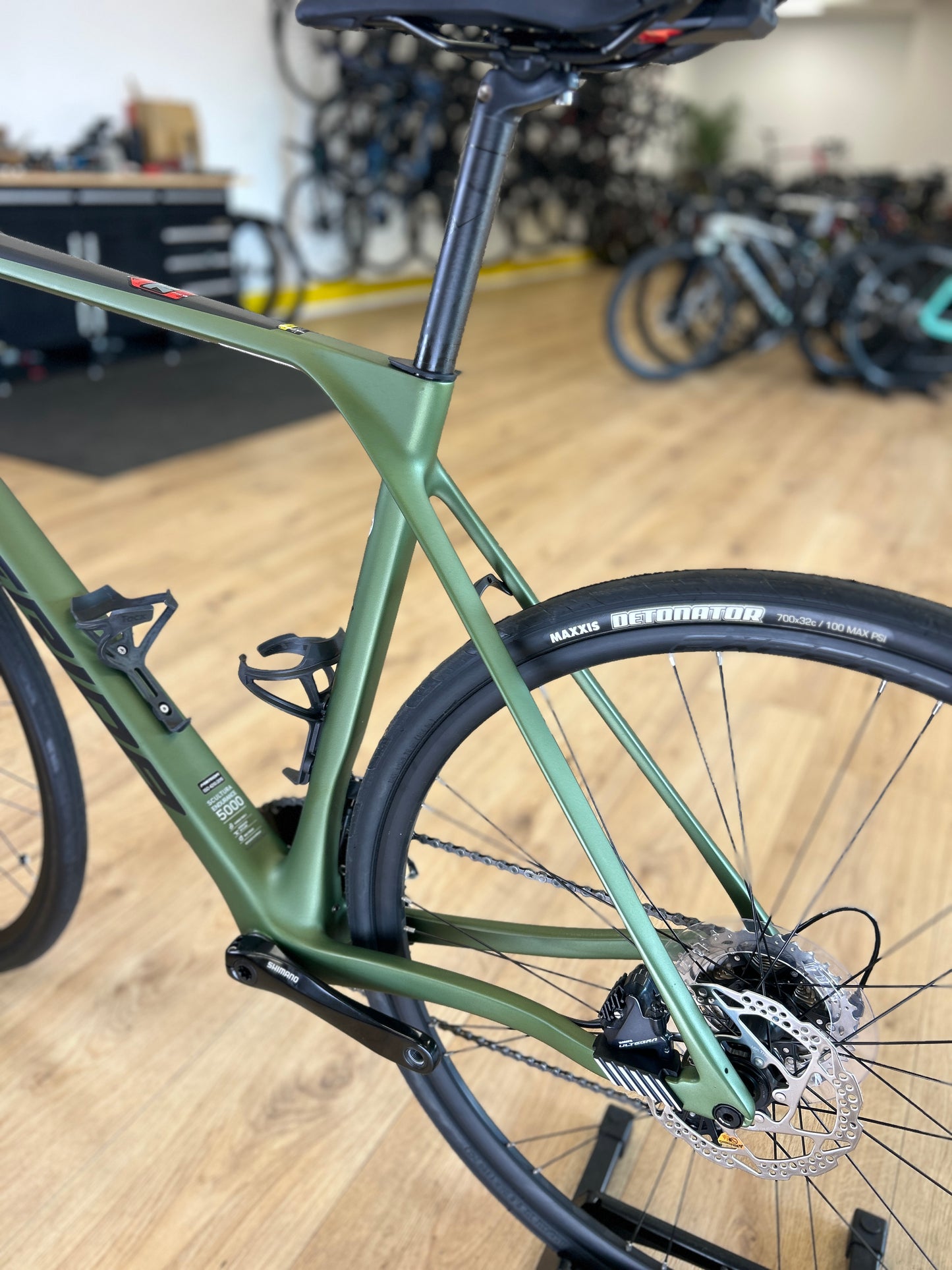 Merida Scultura Endurance 5000 Carbon Disc Racefiets