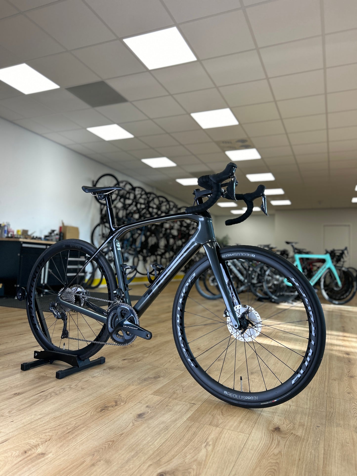 Trek Domane SLR7 Di2 Carbon Disc Racefiets