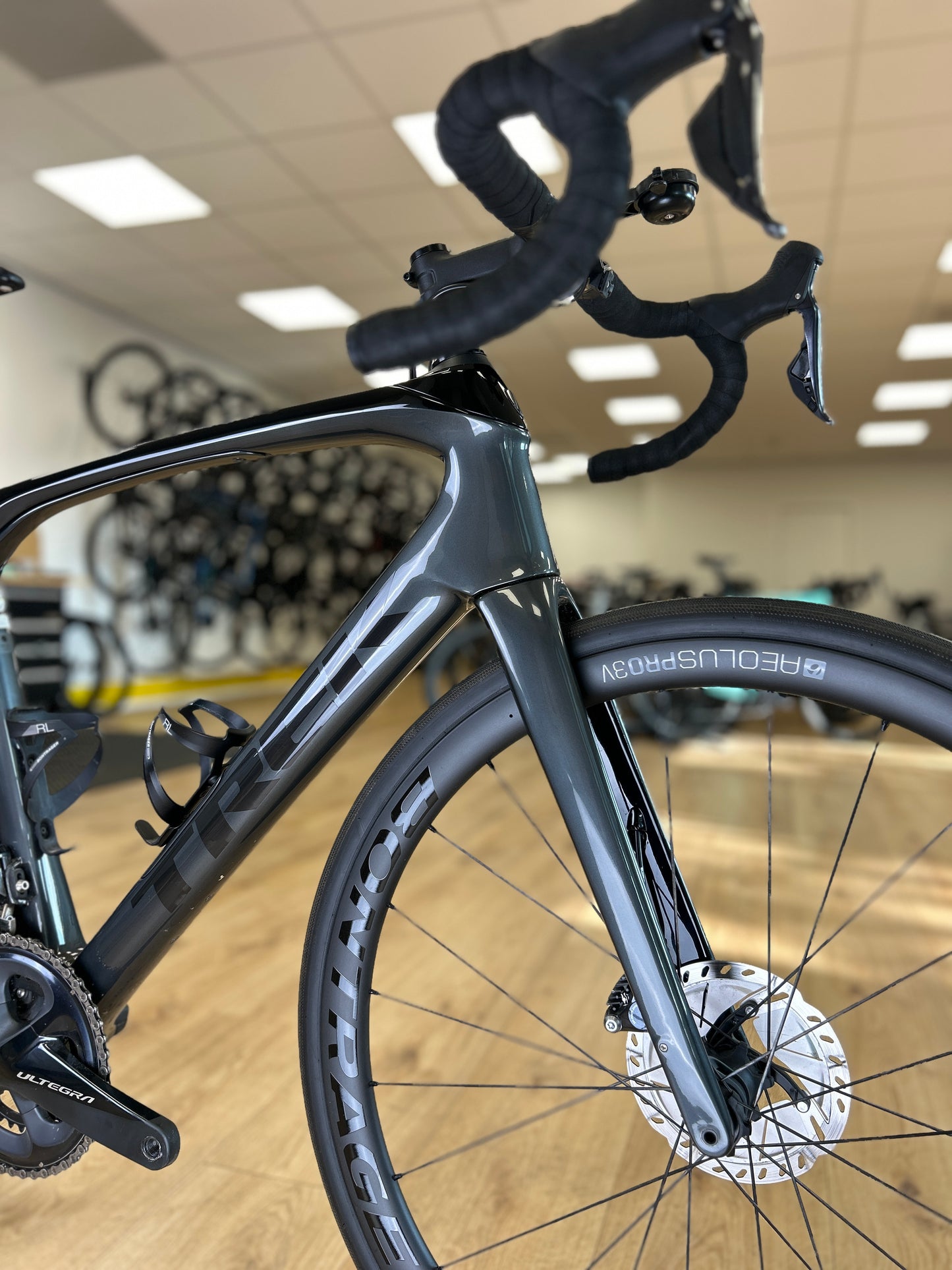 Trek Domane SLR7 Di2 Carbon Disc Racefiets
