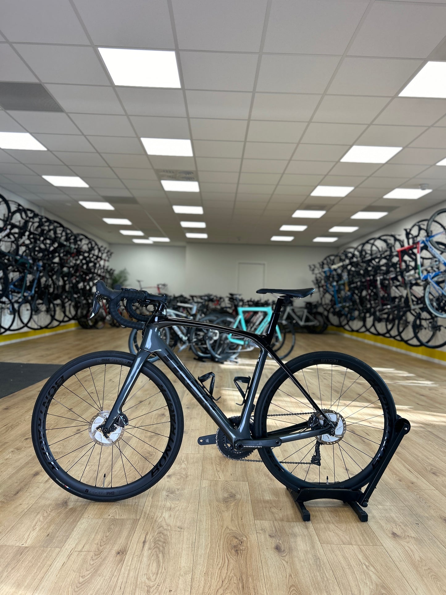 Trek Domane SLR7 Di2 Carbon Disc Racefiets