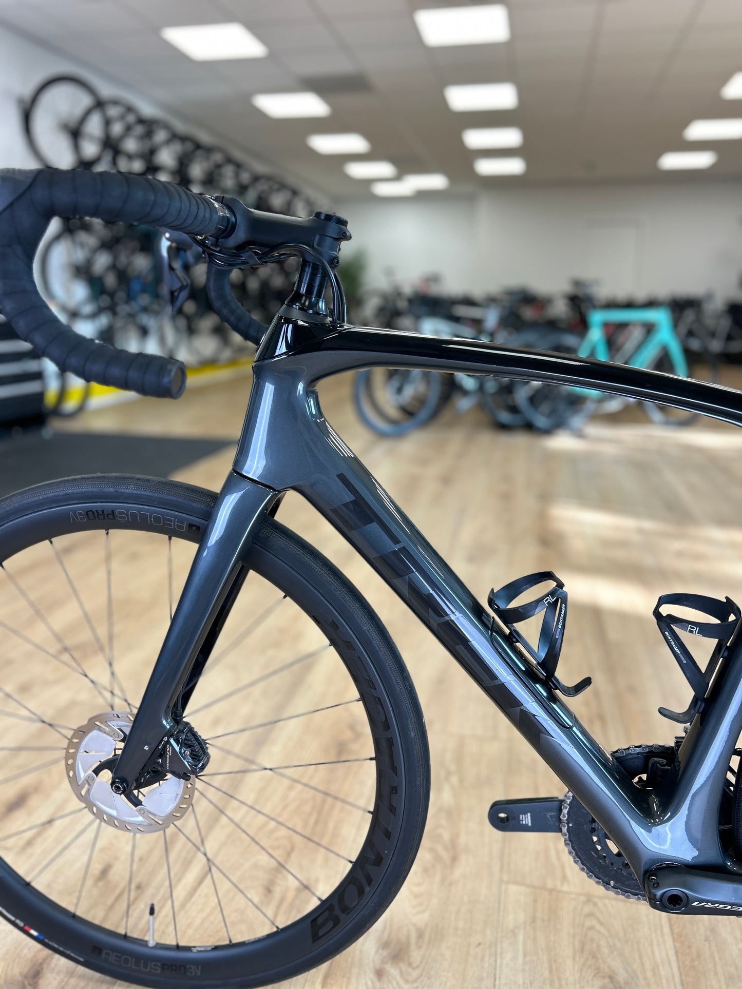 Trek Domane SLR7 Di2 Carbon Disc Racefiets