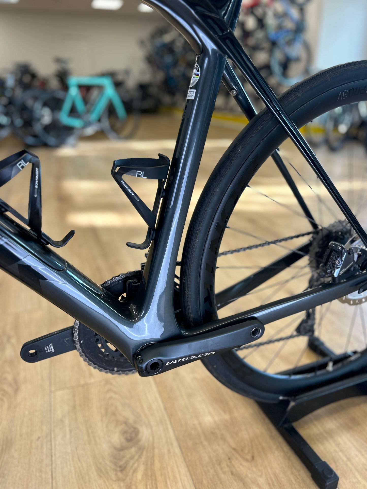 Trek Domane SLR7 Di2 Carbon Disc Racefiets