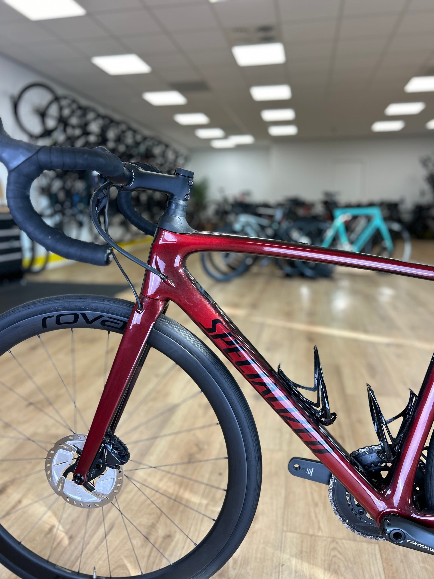 Specialized Roubaix Expert Di2 Carbon Disc Racefiets