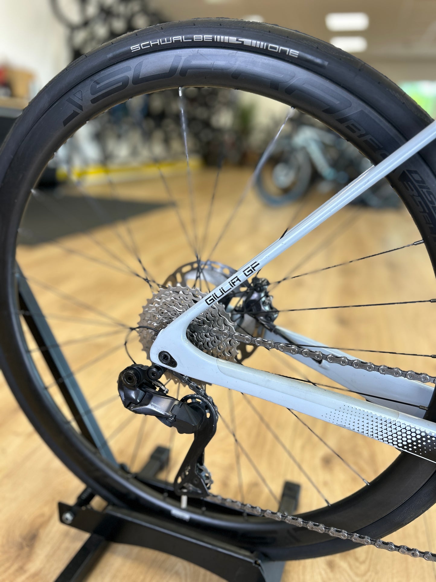 Sensa Giulia GF DI2 Carbon Disc Racefiets