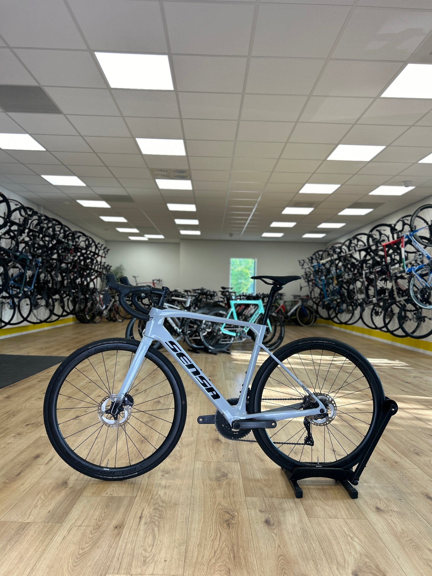 Sensa Giulia GF DI2 Carbon Disc Racefiets