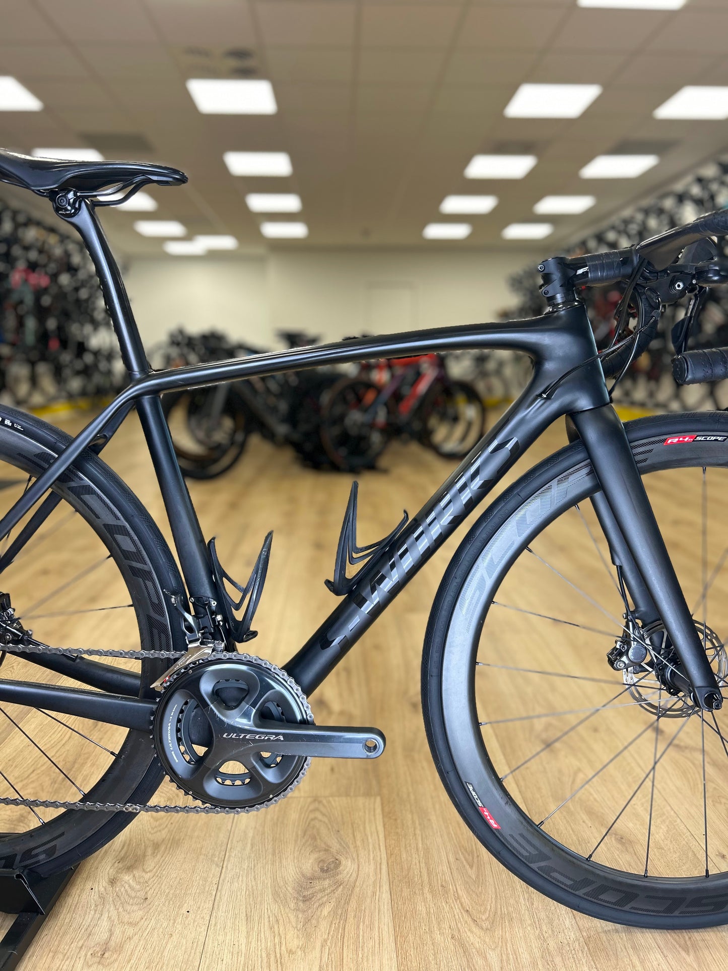 Sworks Tarmac Disc Carbon Road Bike