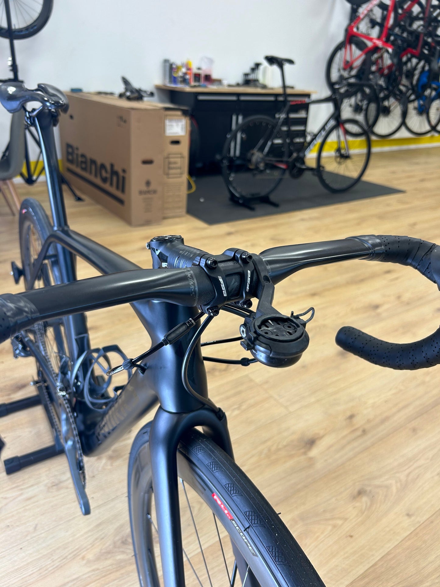 Sworks Tarmac Disc Carbon Road Bike