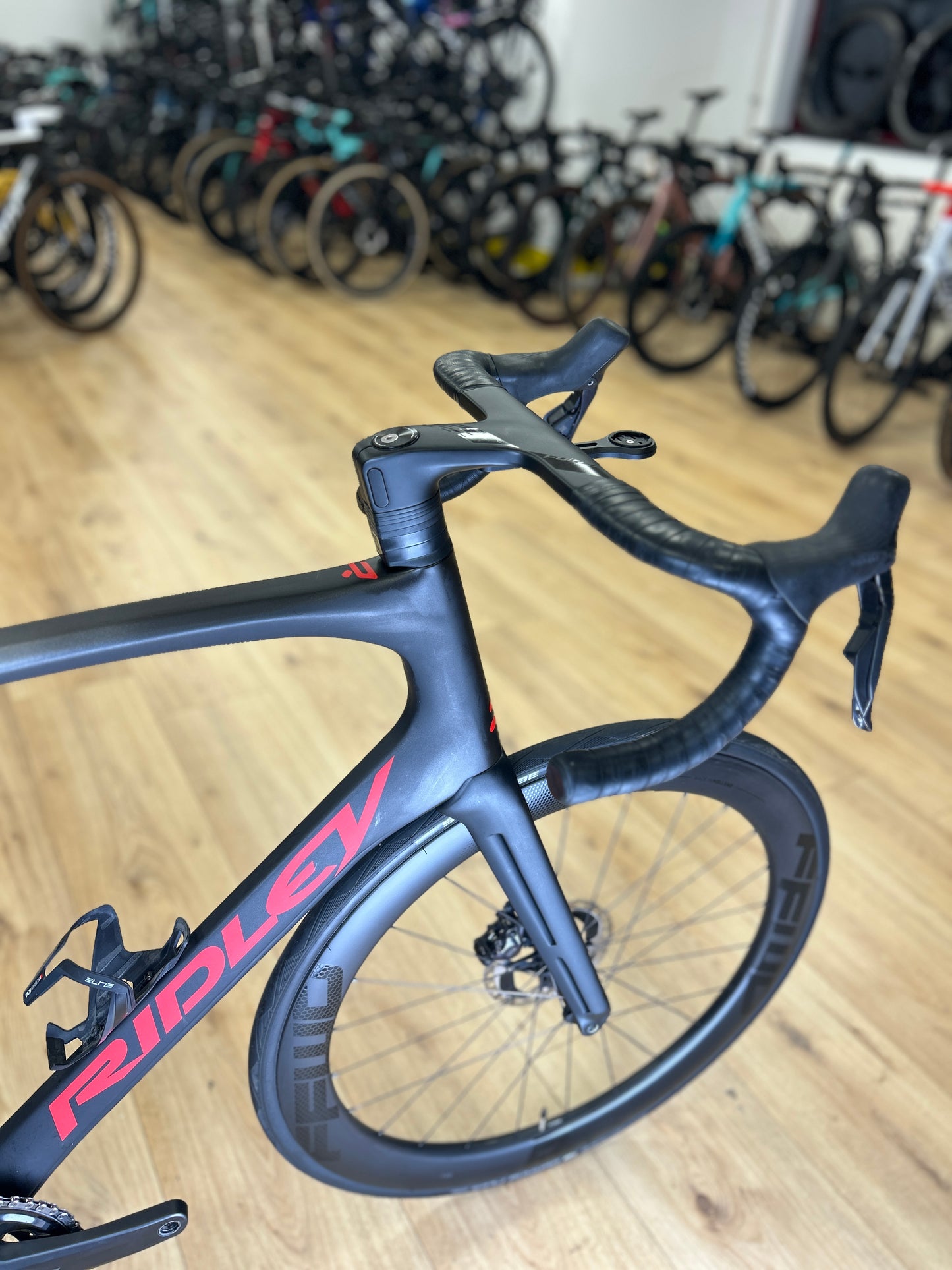 Ridley Noah Aero+ Di2 Carbon Road Bike