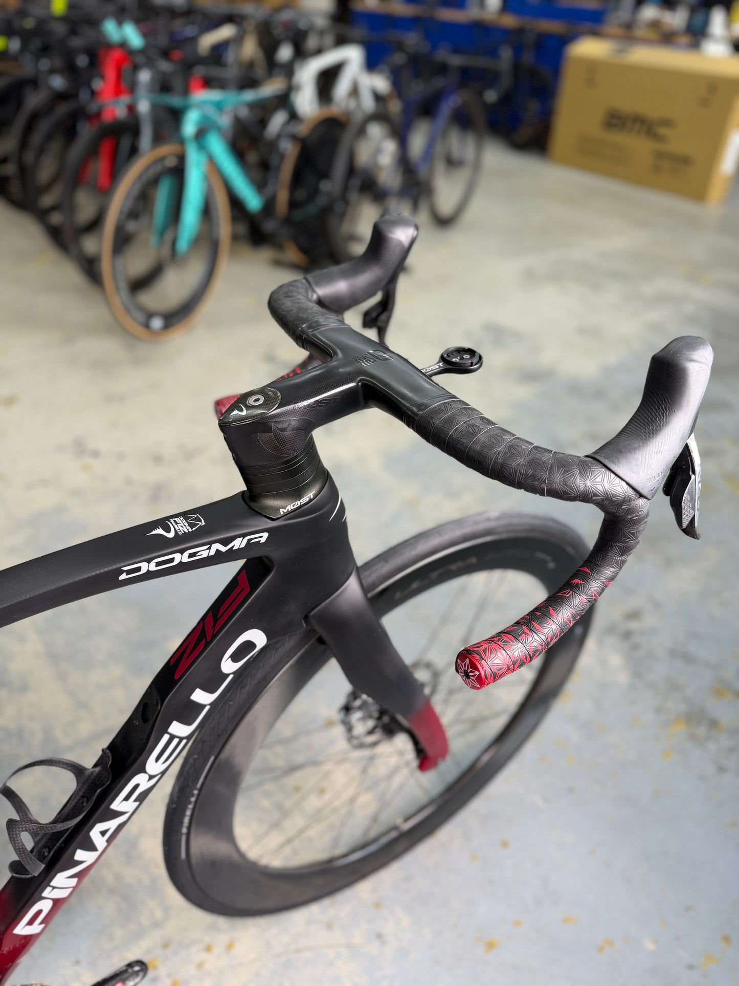 Pinarello Dogma F12 INEOS Team eTap Carbon Racefiets