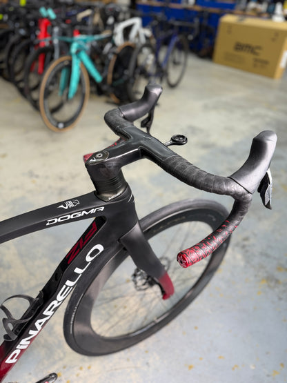 Pinarello Dogma F12 INEOS Team eTap Carbon Racefiets