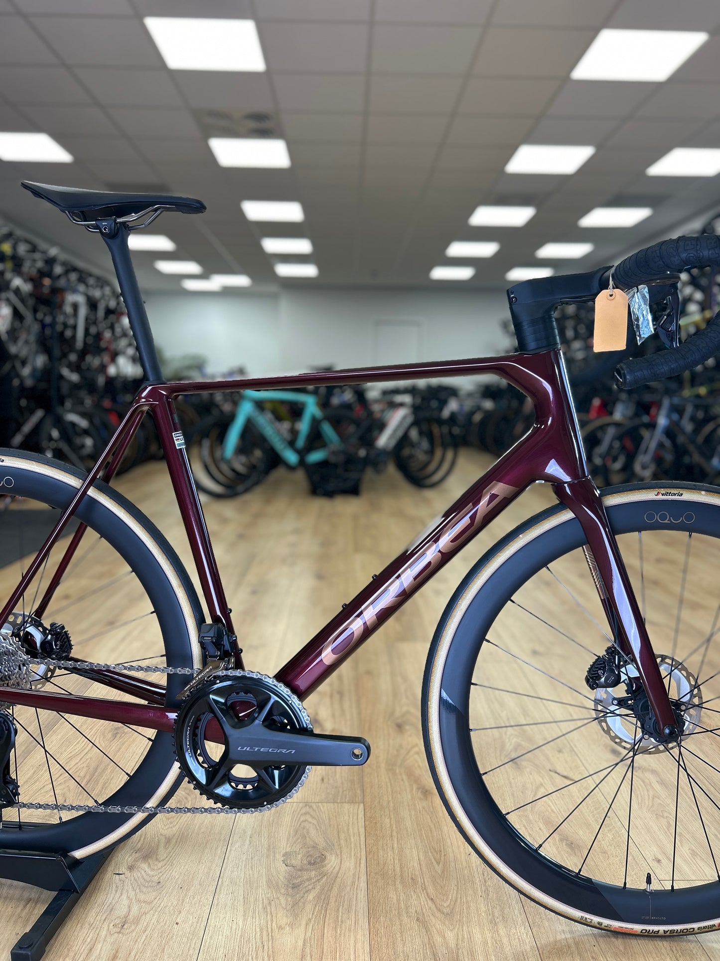 0km Showroom Model Orbea Orca M20iLTD PWR Di2 Carbon Racefiets