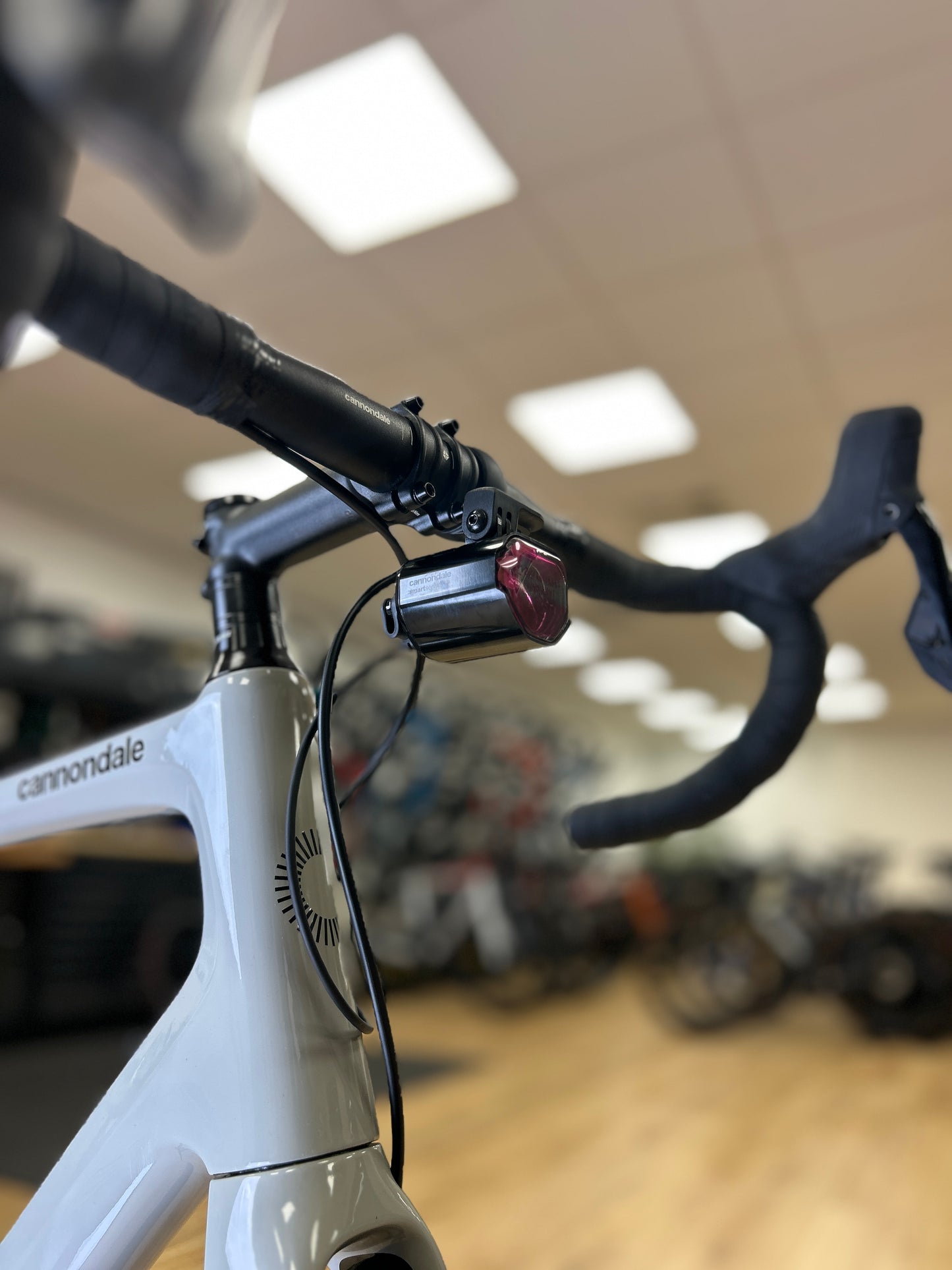 NIEUW Cannondale Synapse Di2 Carbon Racefiets