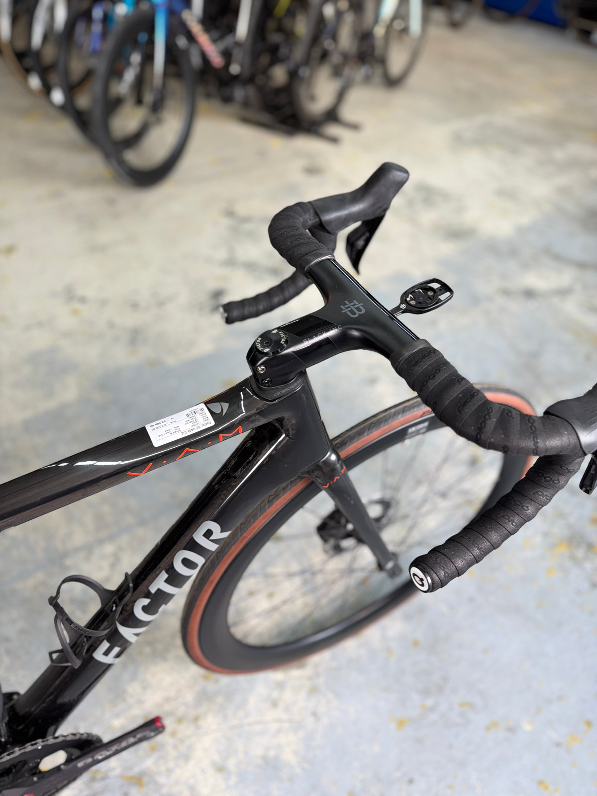 Factor O2 VAM Di2 Carbon Racefiets