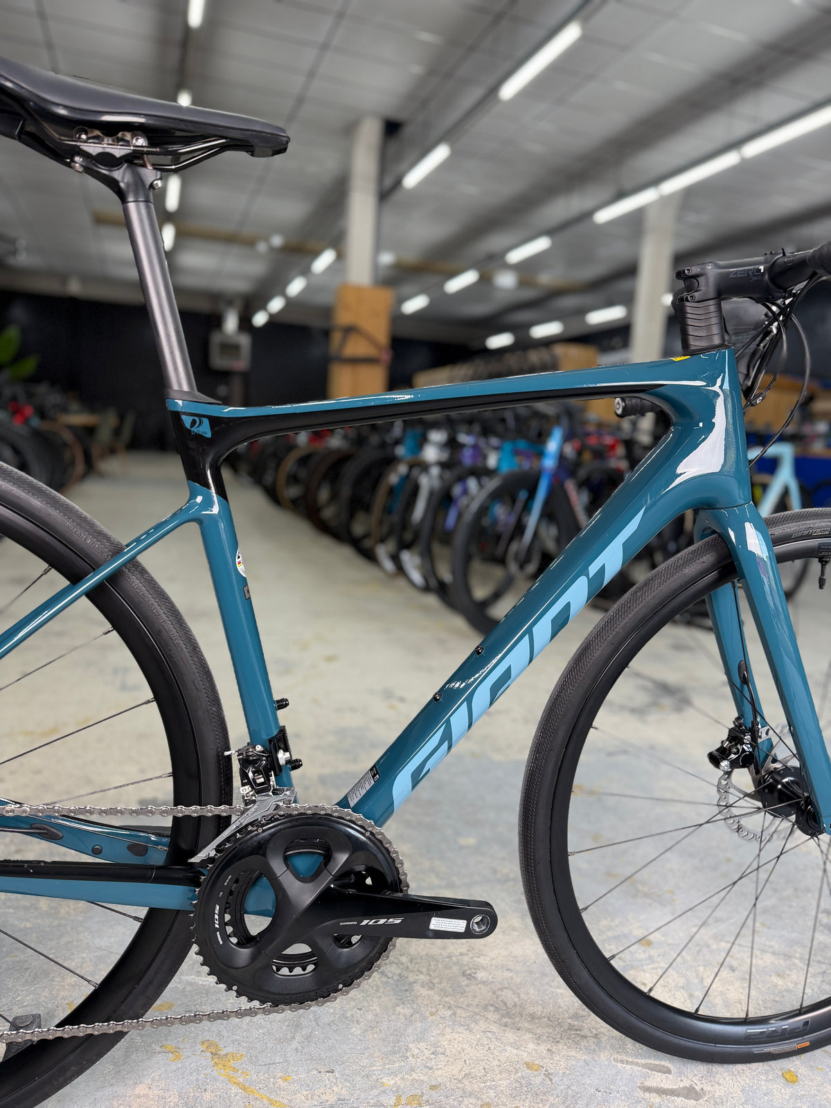 Giant Defy Carbon Racefiets