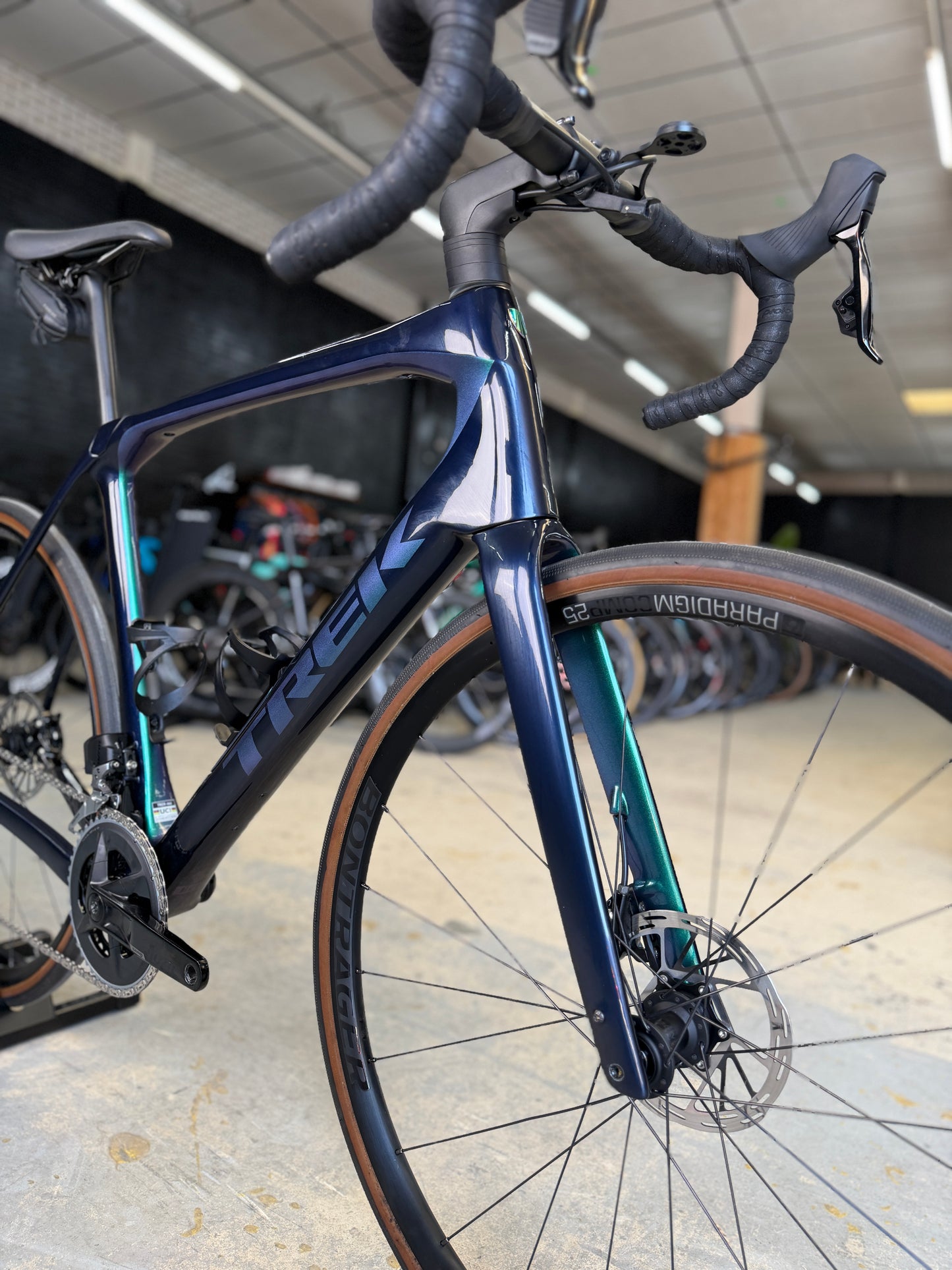500km Trek Domane SL6 Di2 Carbon Racefiets
