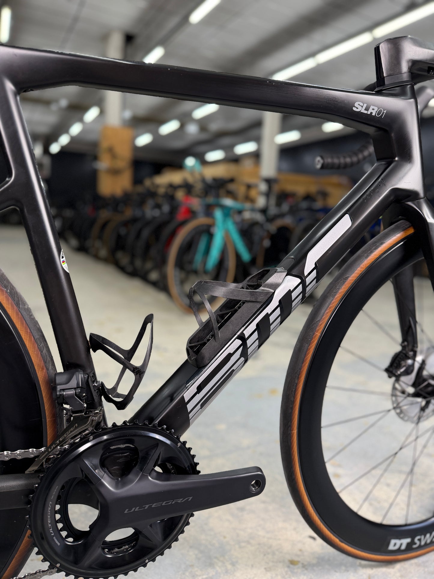 BMC Teammachine SLR 01 Di2 Carbon Road Bike